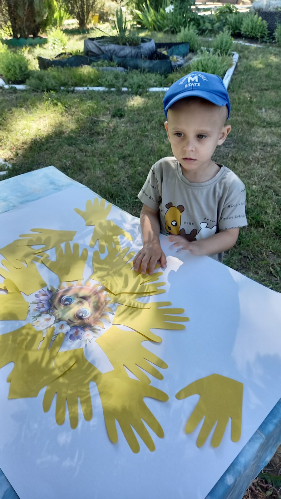 Фото без опису