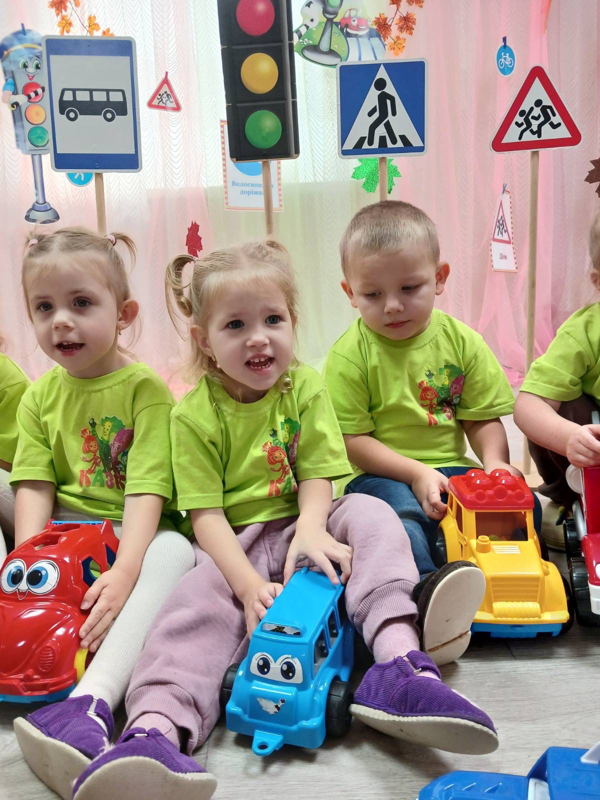 Фото без опису