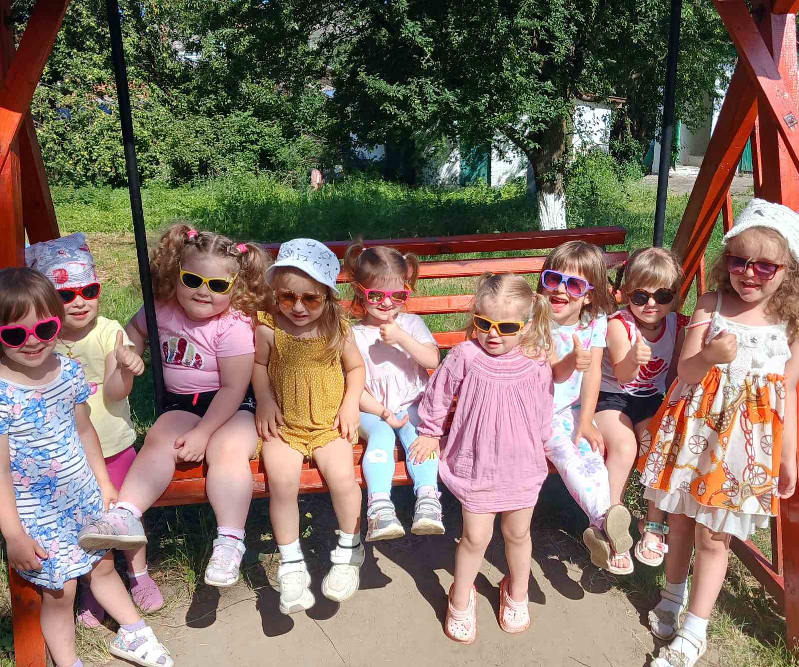 Фото без опису