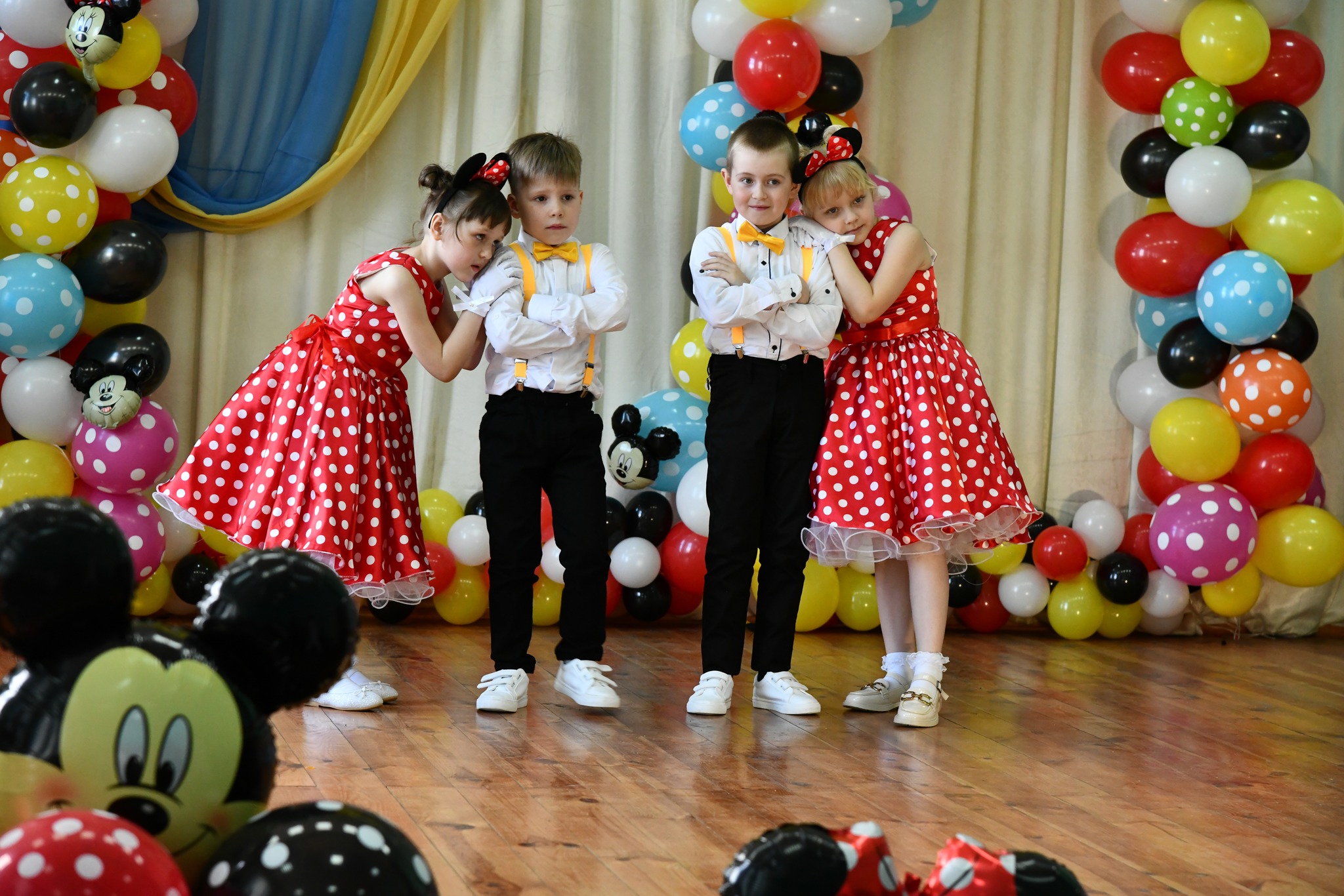 Фото без опису