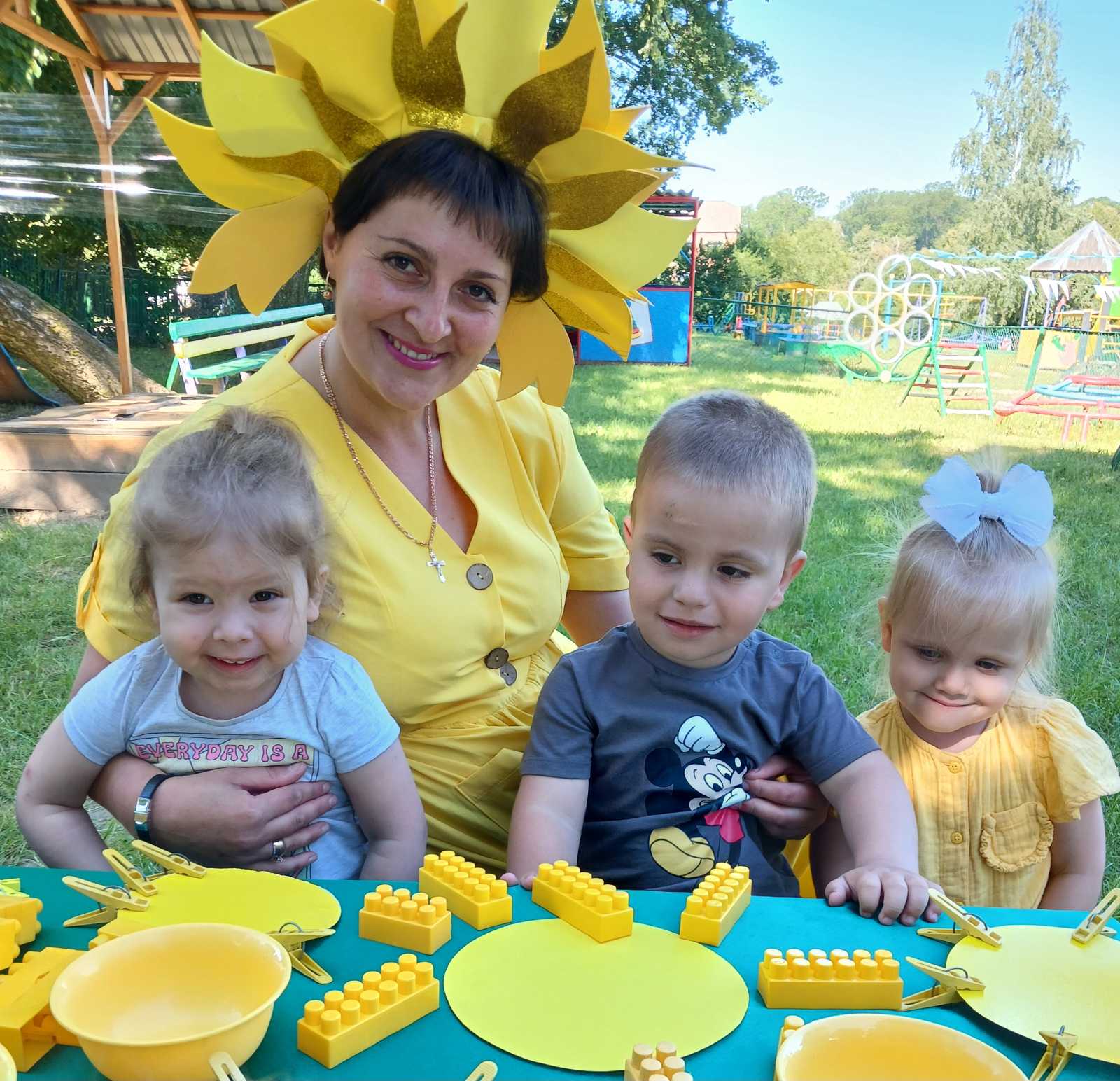 Фото без опису