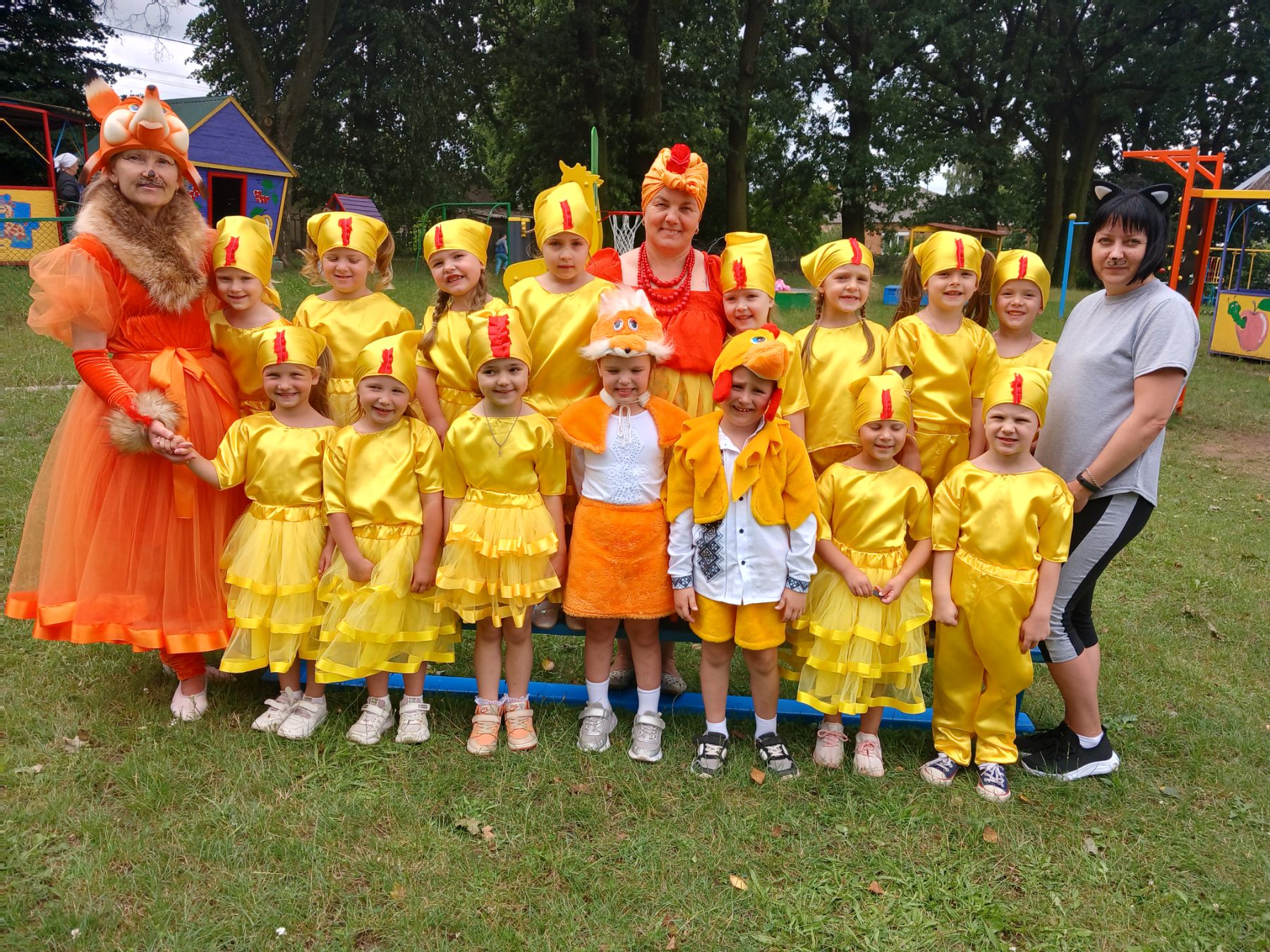 Фото без опису