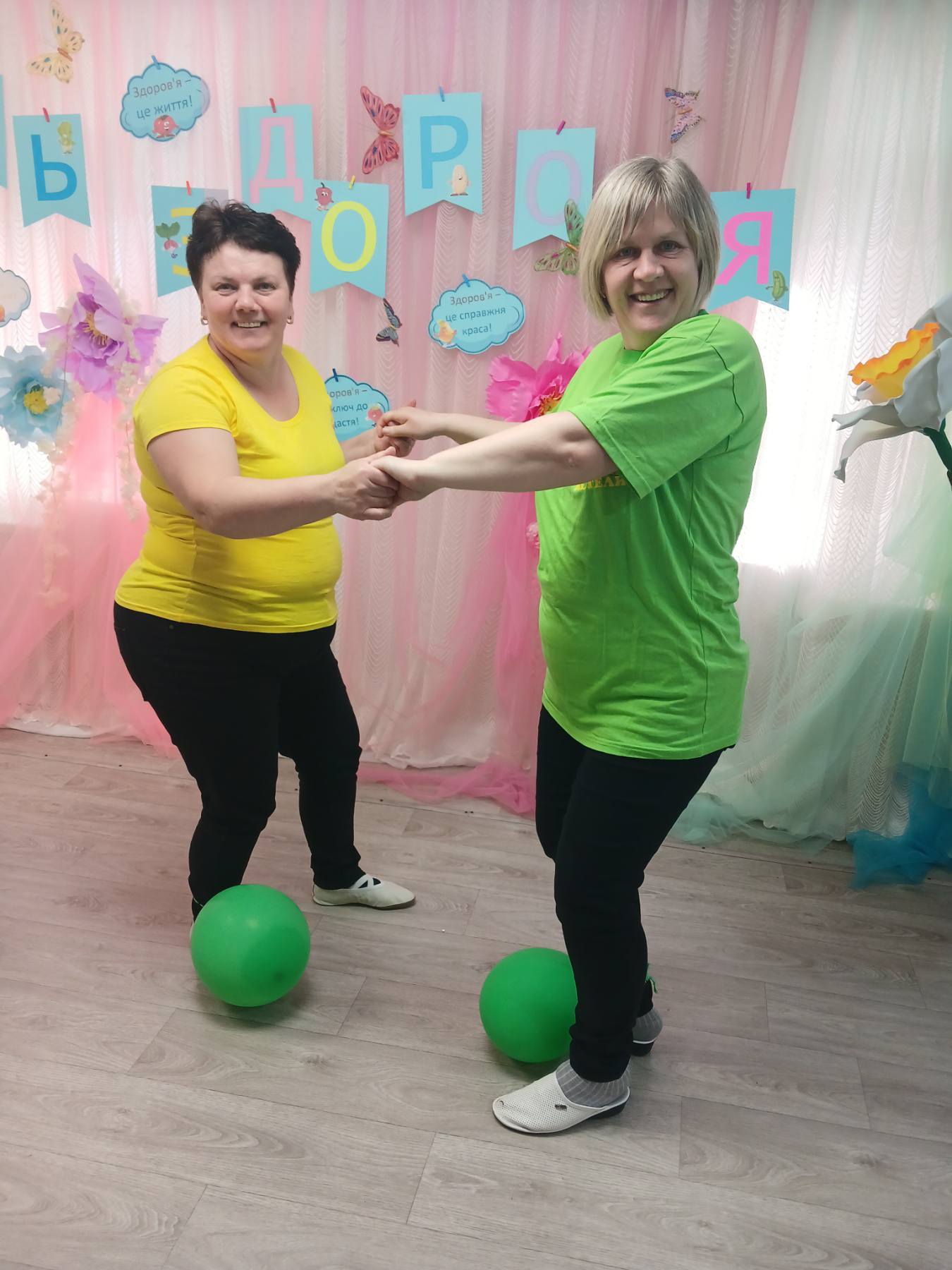 Фото без опису