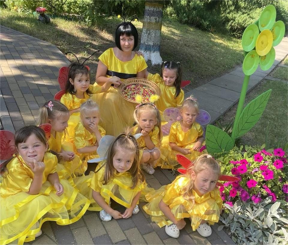 Фото без опису