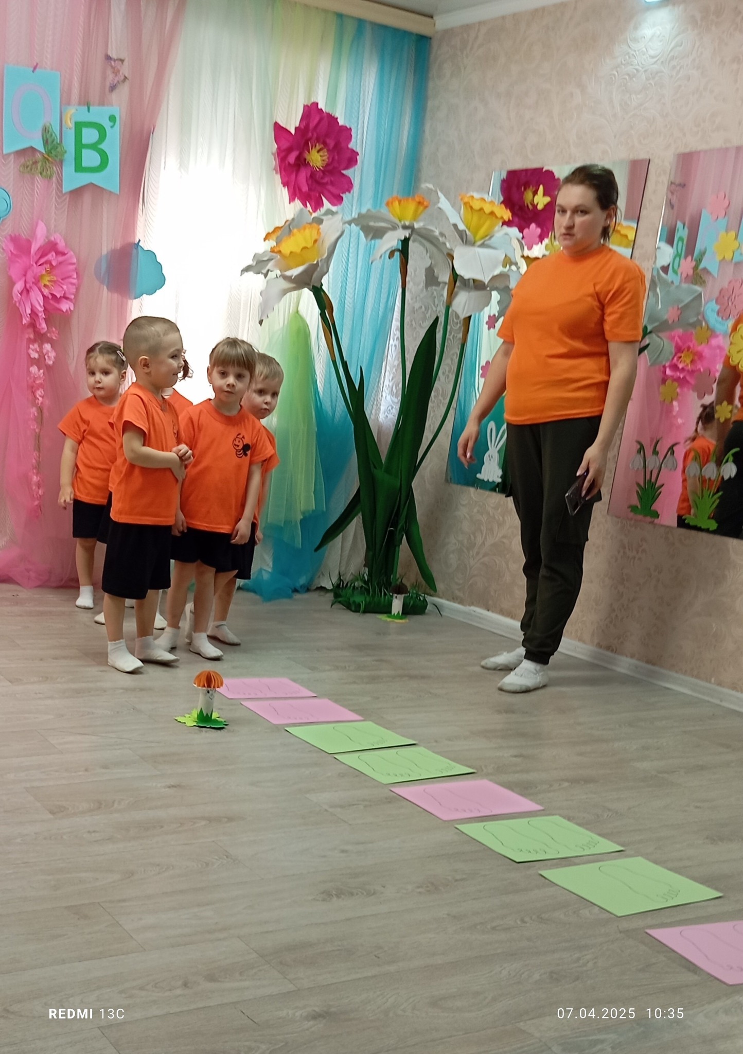 Фото без опису