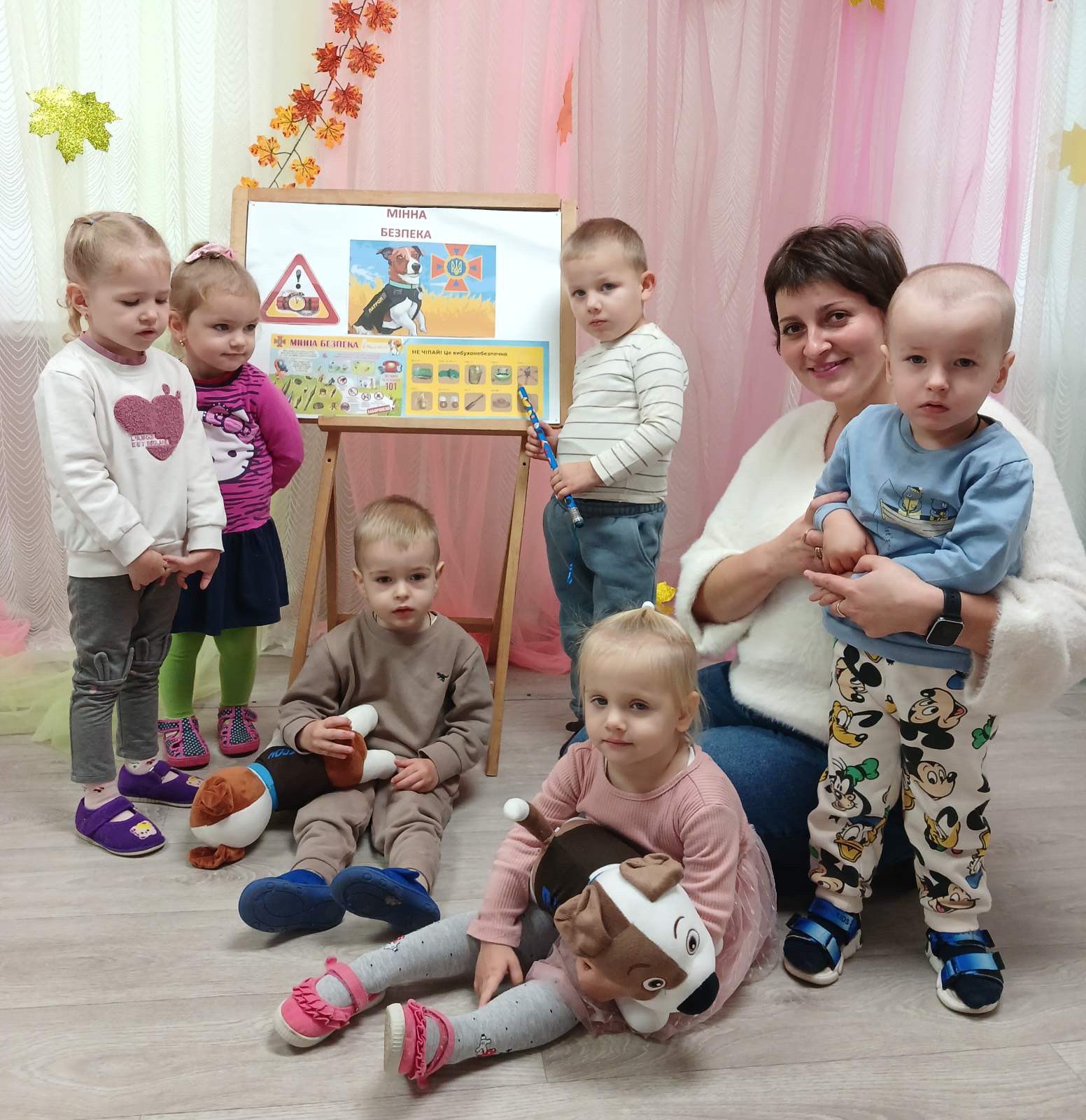 Фото без опису