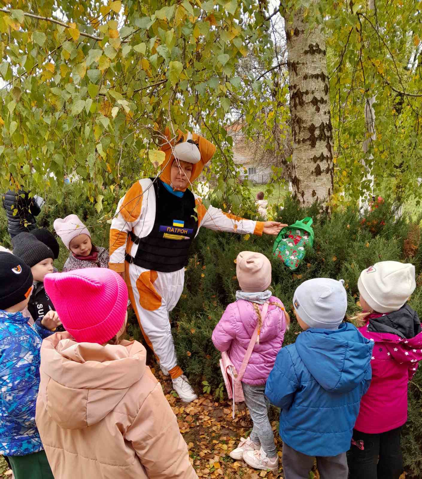 Фото без опису