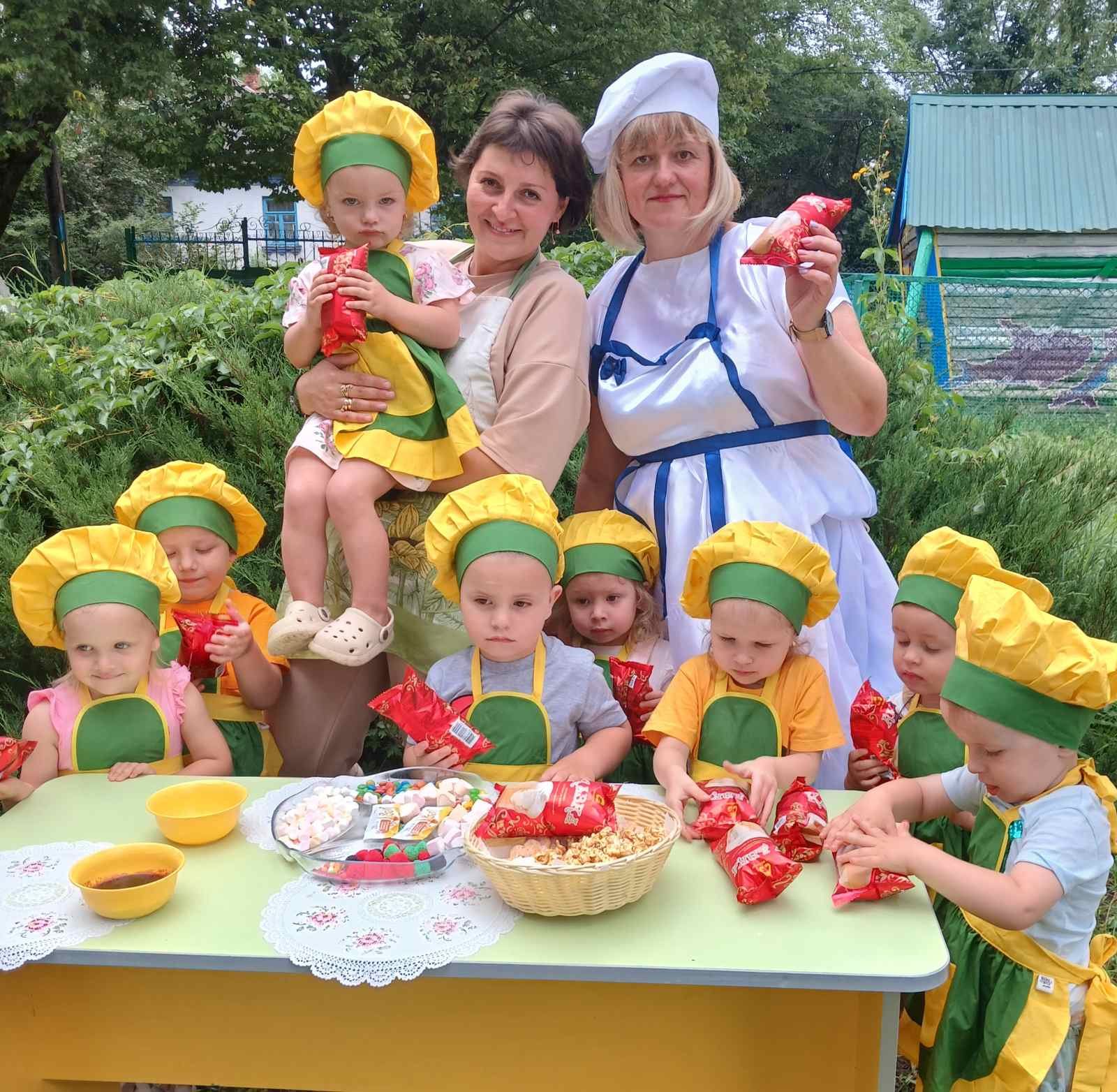 Фото без опису