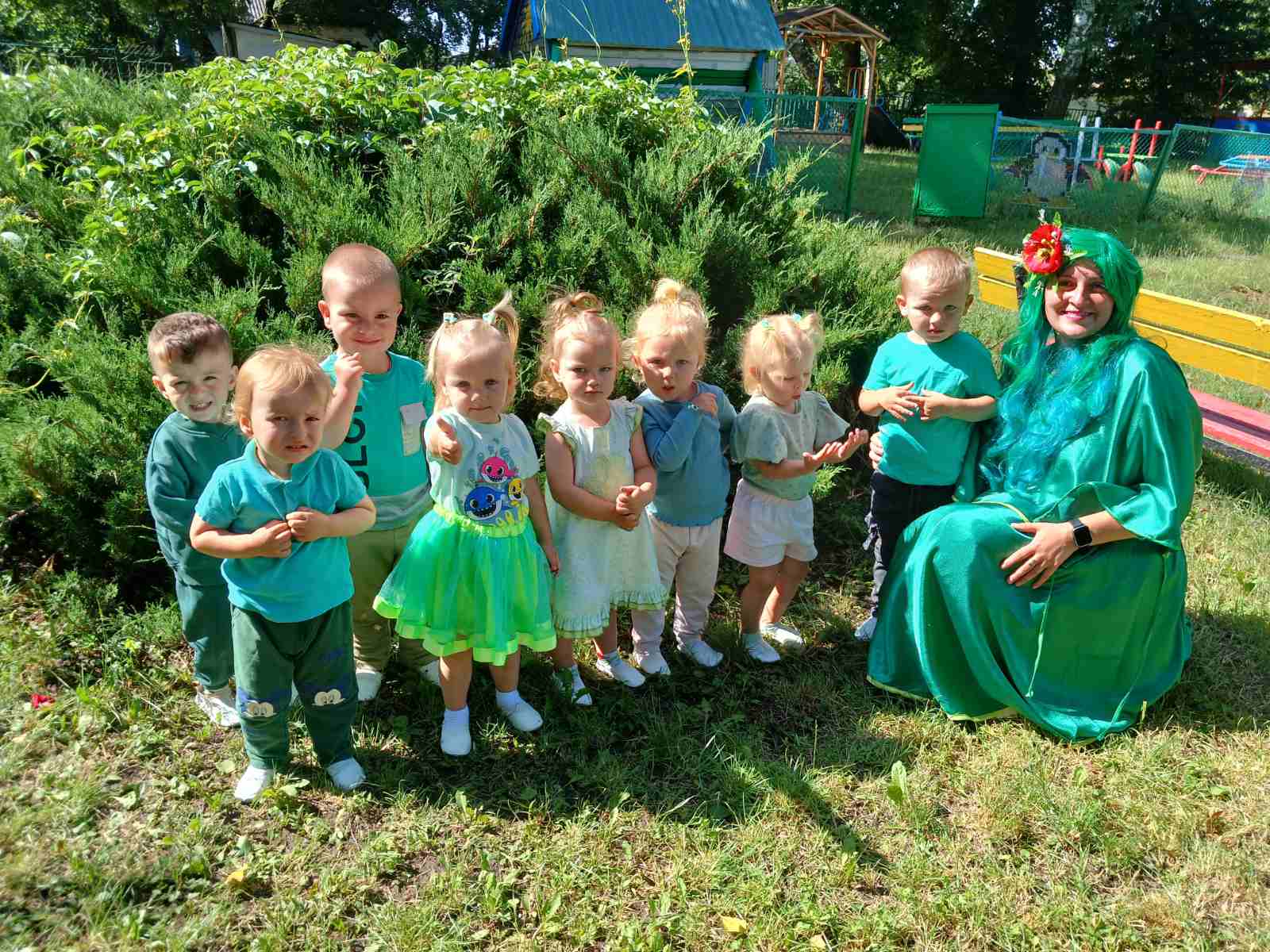 Фото без опису