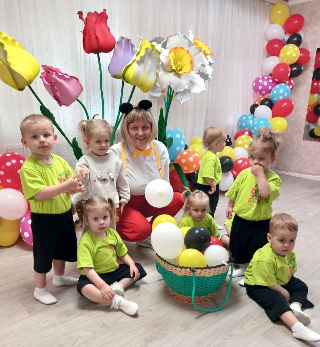 Фото без опису