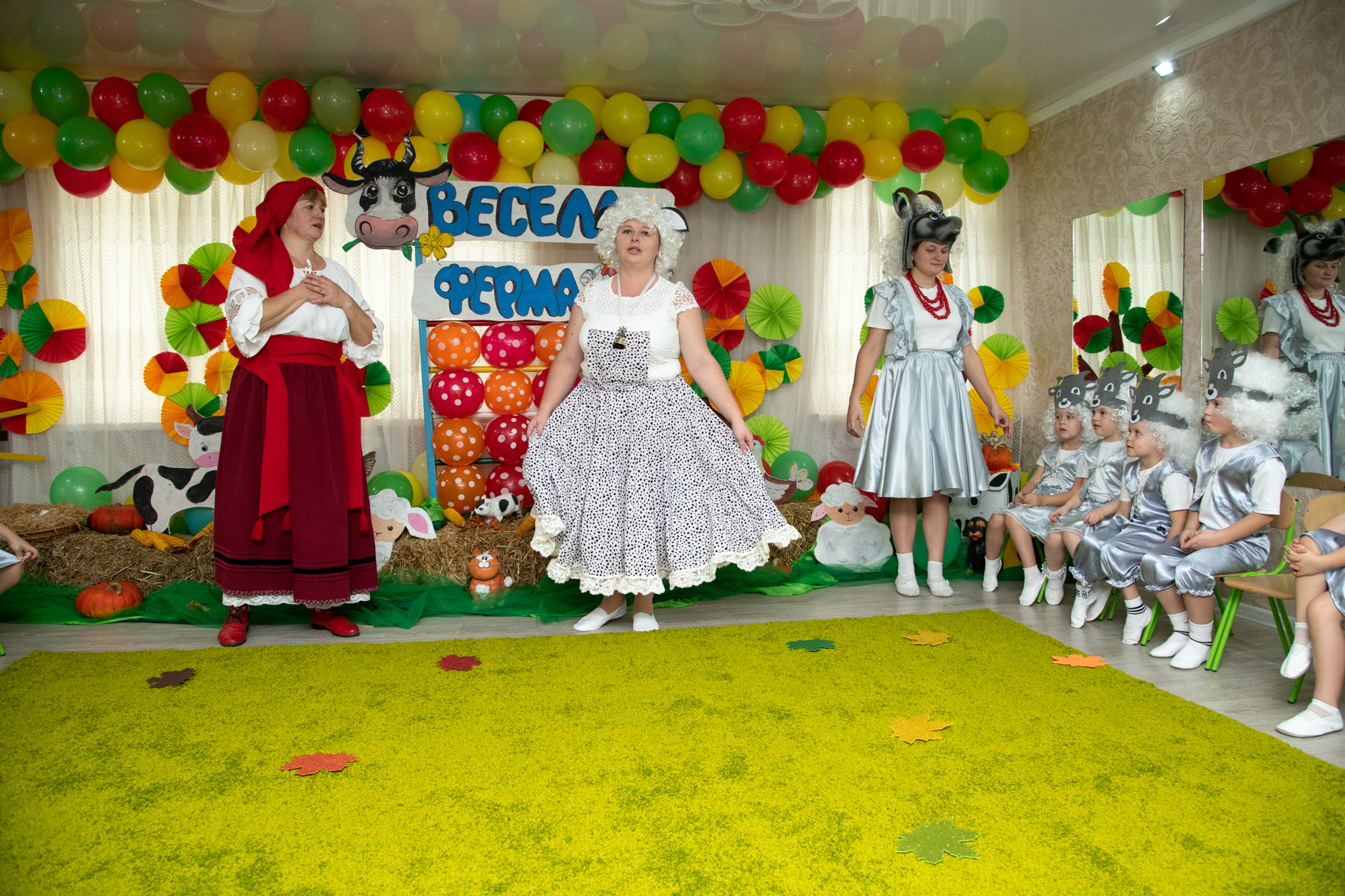 Фото без опису