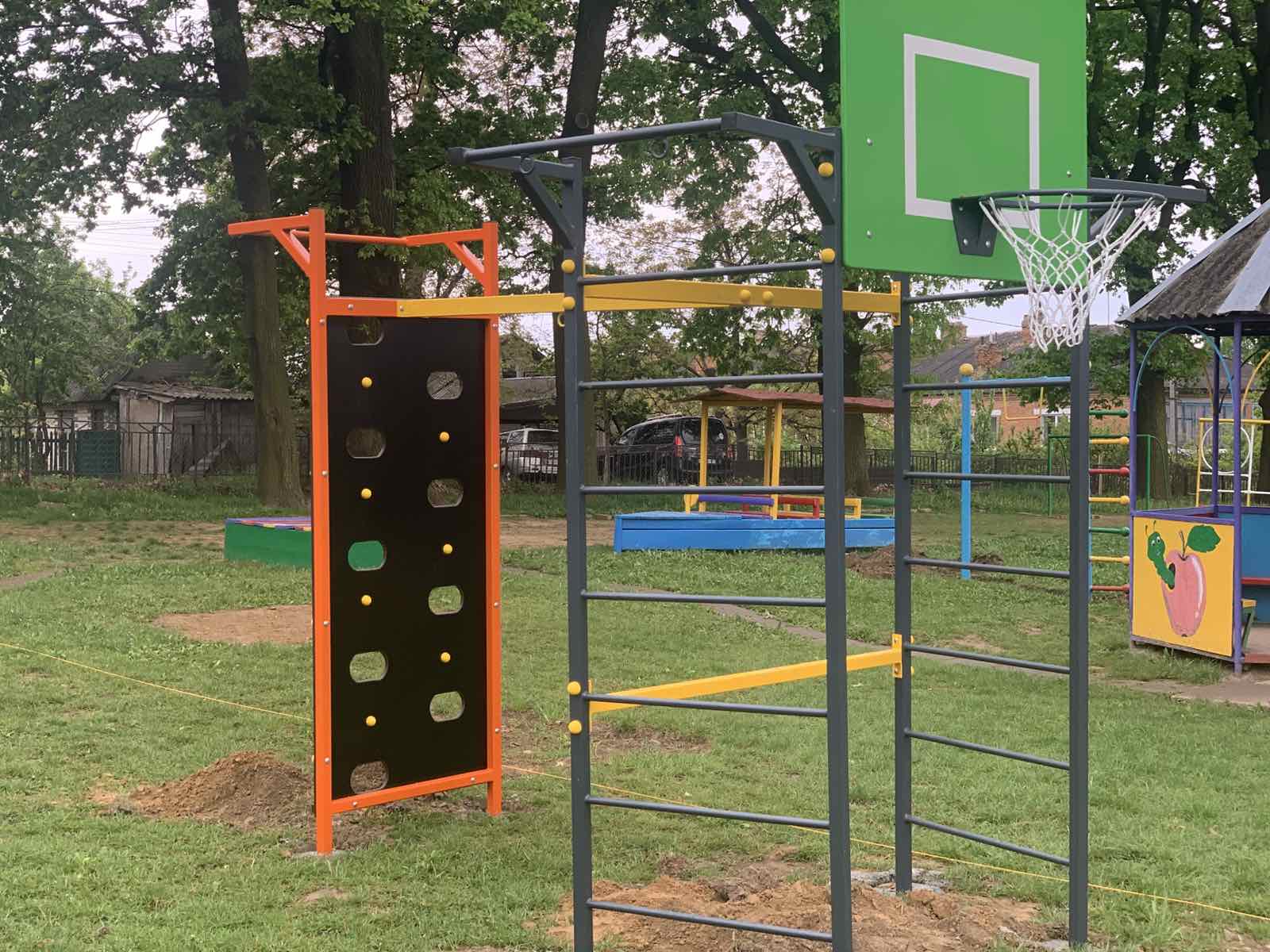 Фото без опису