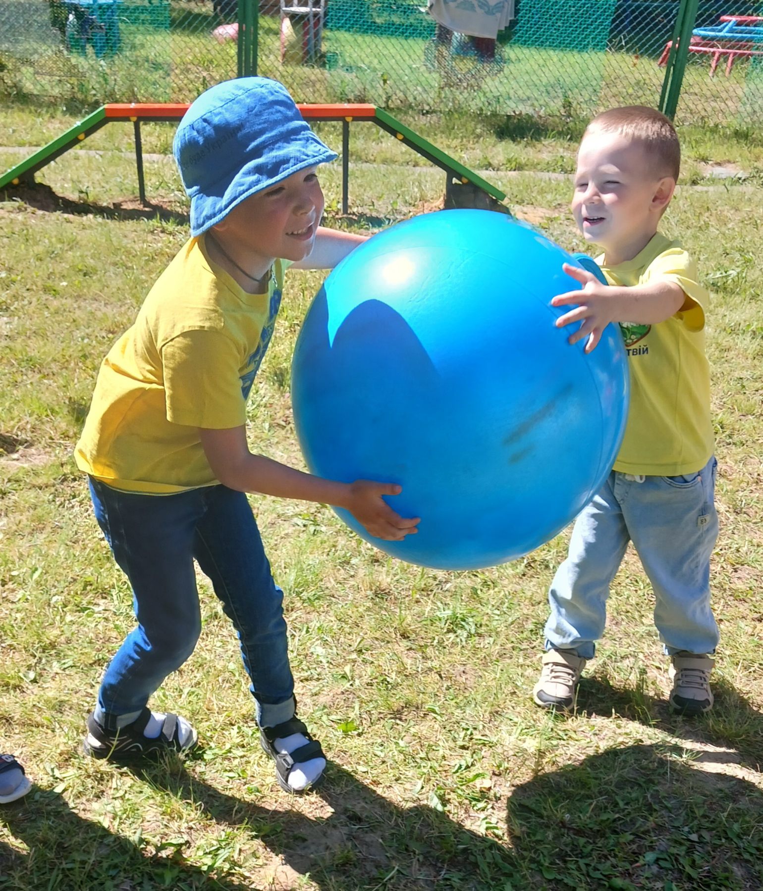 Фото без опису