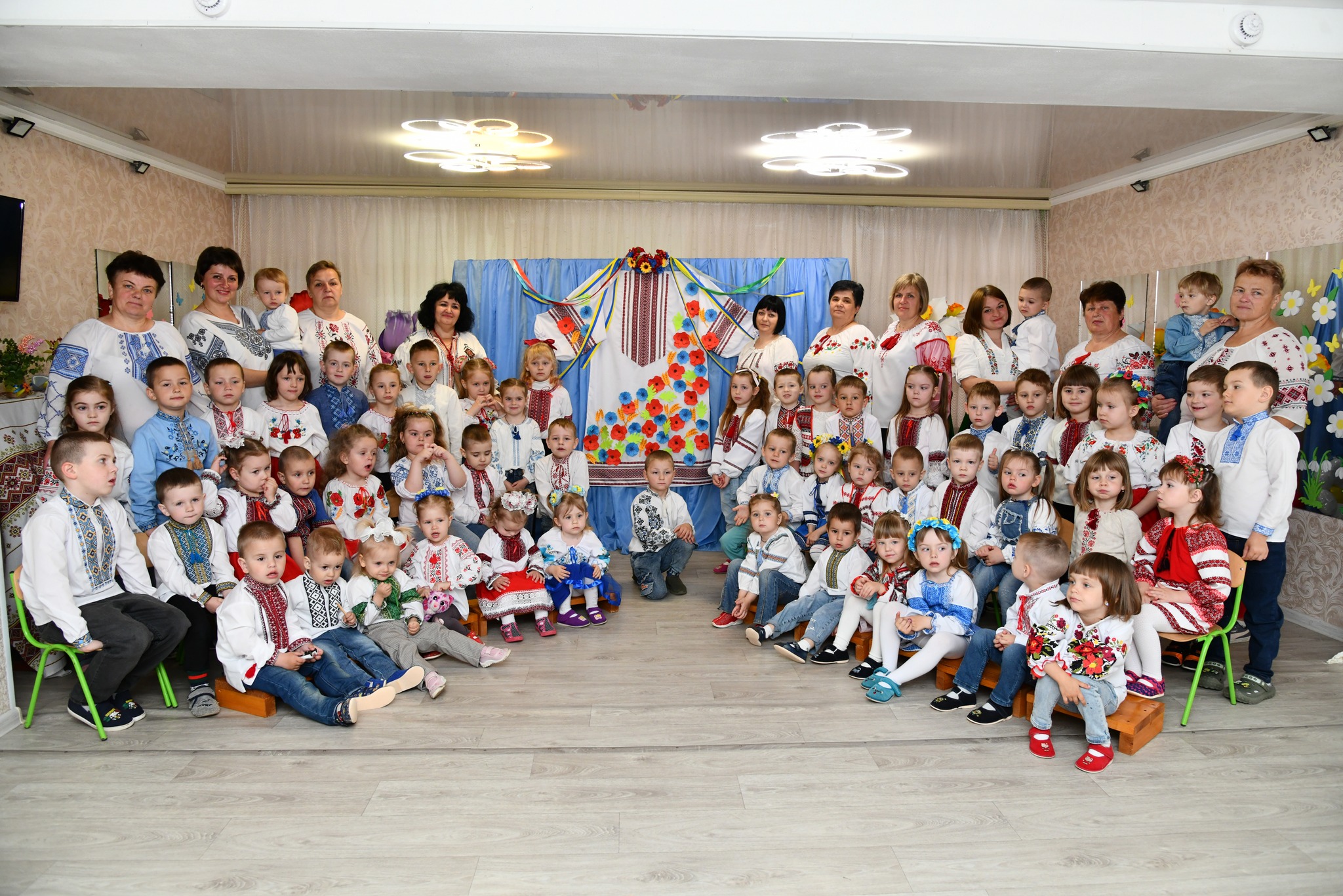 Фото без опису