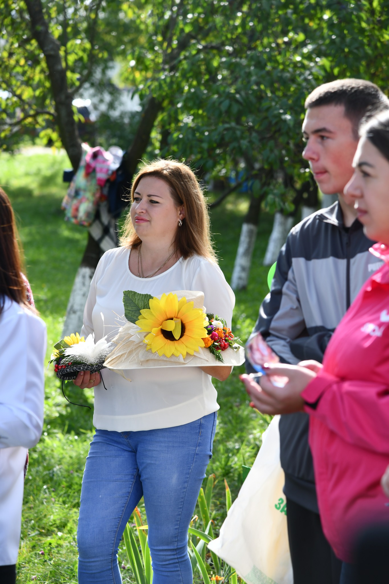 Фото без опису