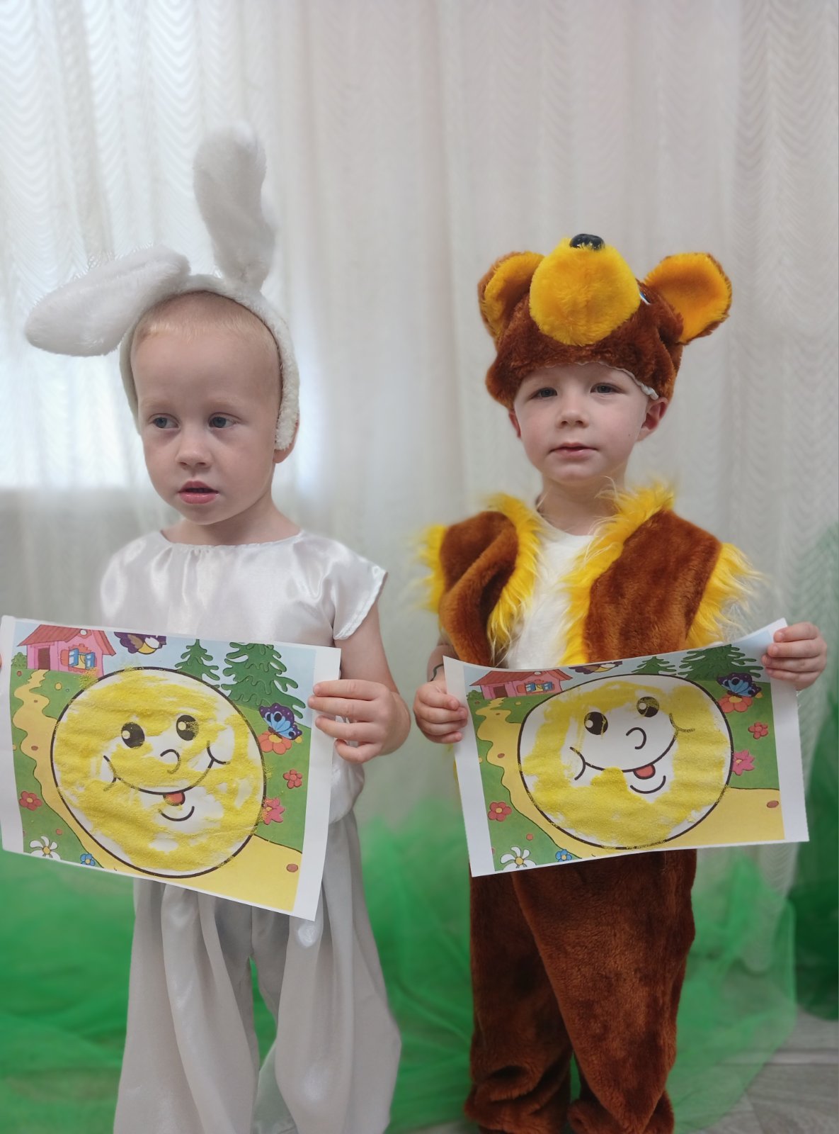 Фото без опису