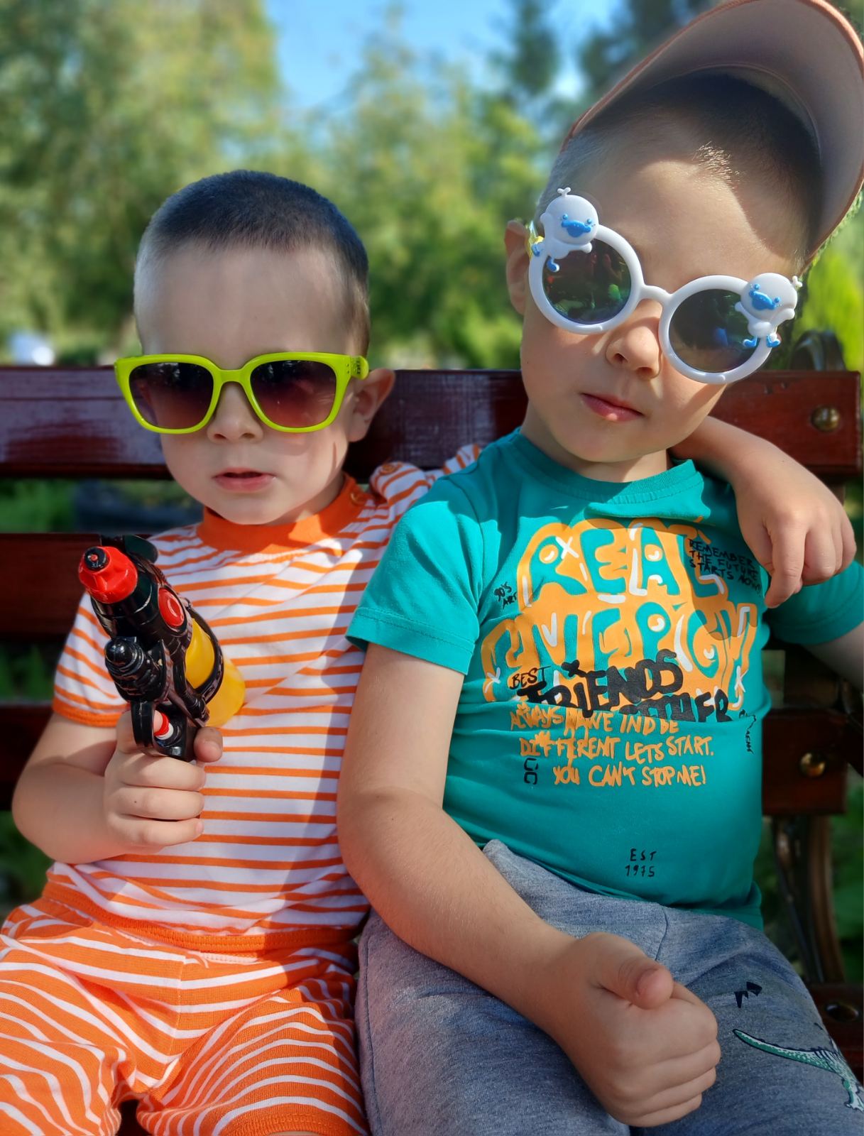 Фото без опису