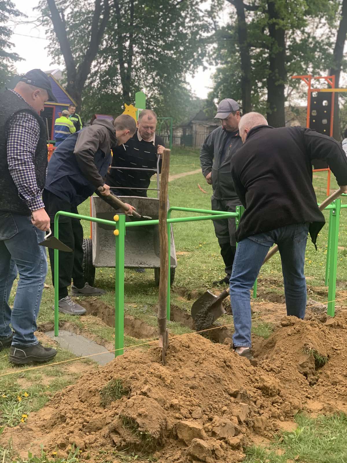 Фото без опису