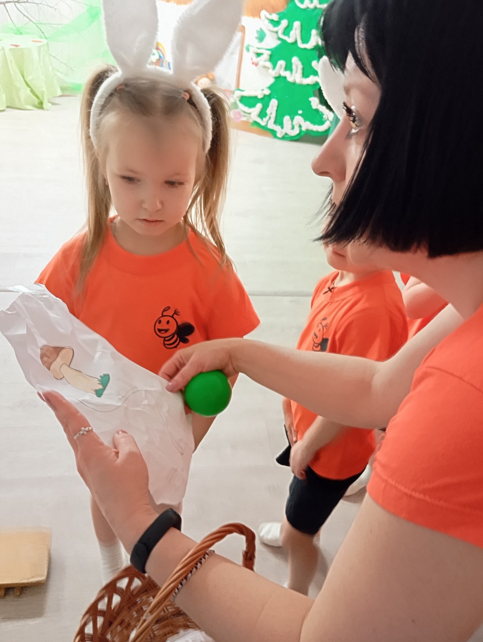 Фото без опису