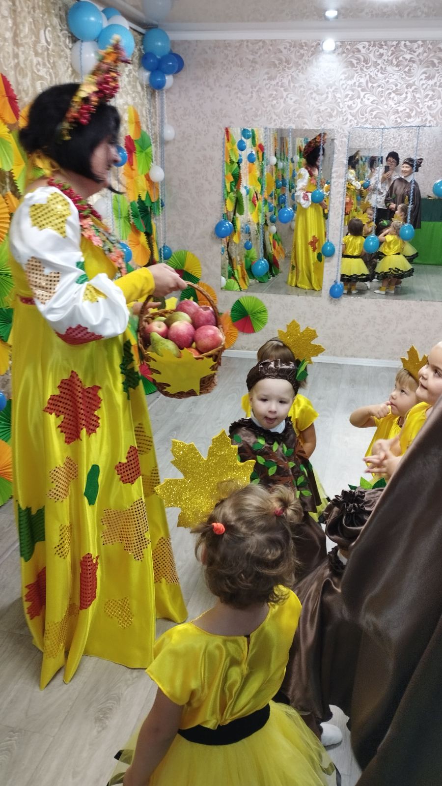 Фото без опису