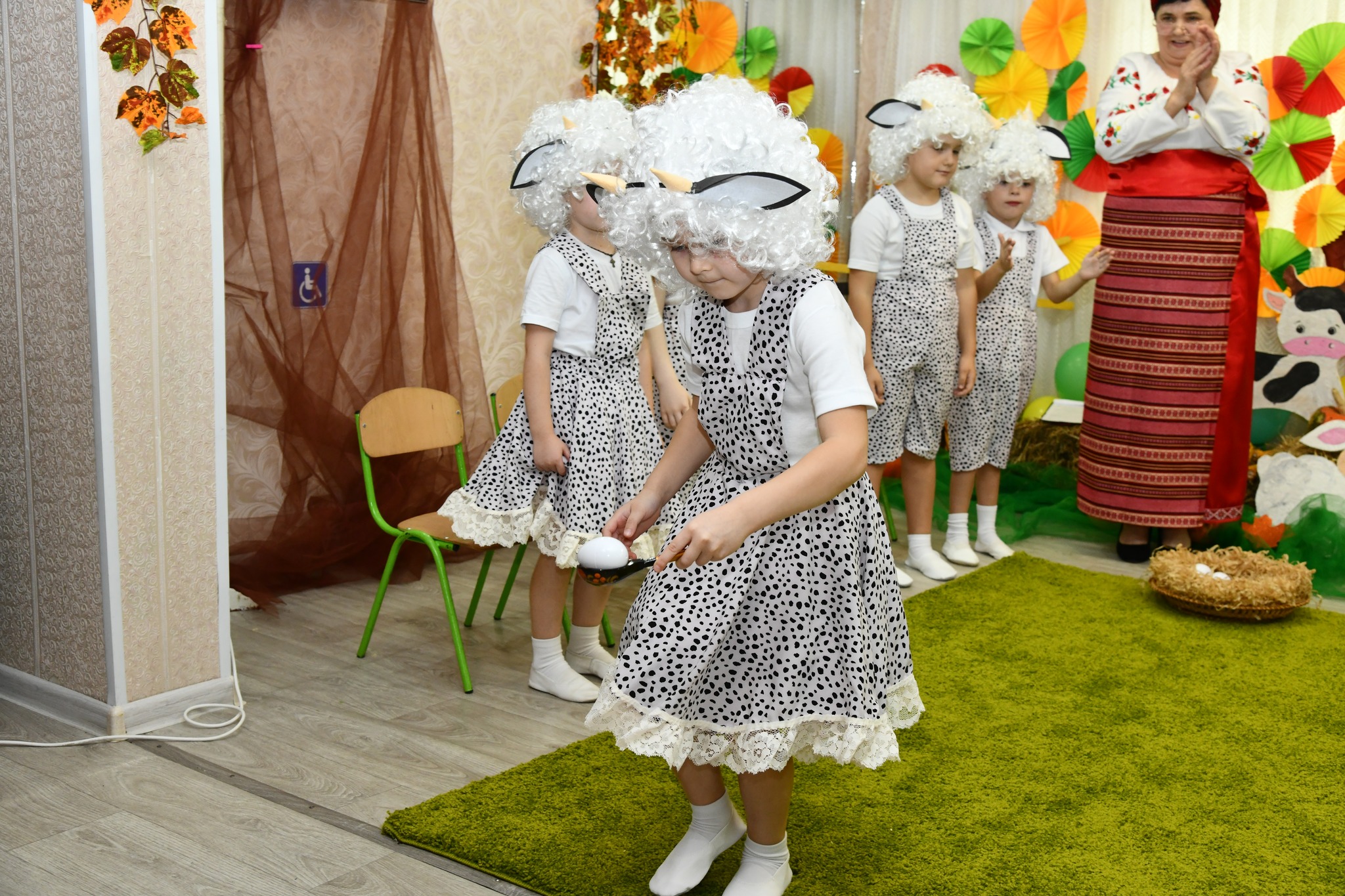 Фото без опису