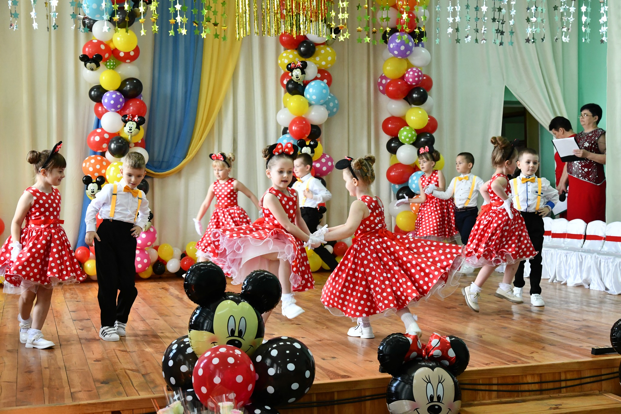 Фото без опису