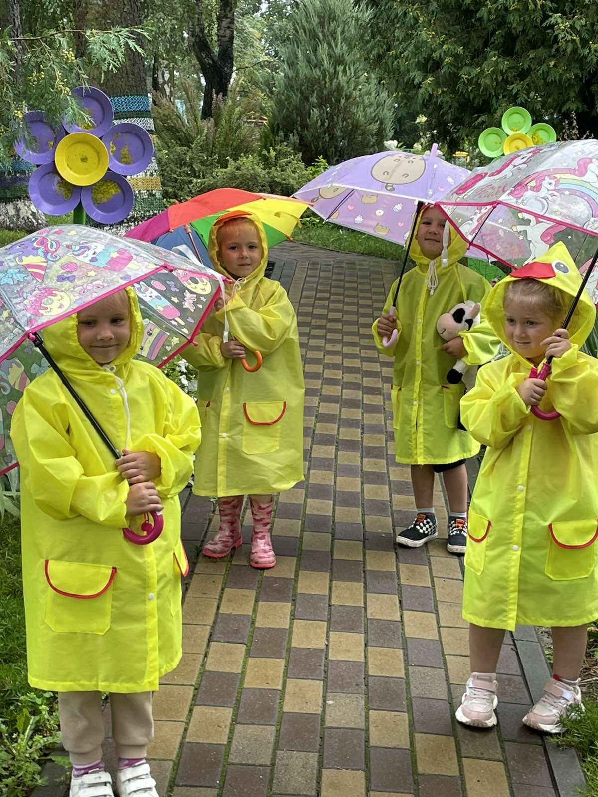 Фото без опису