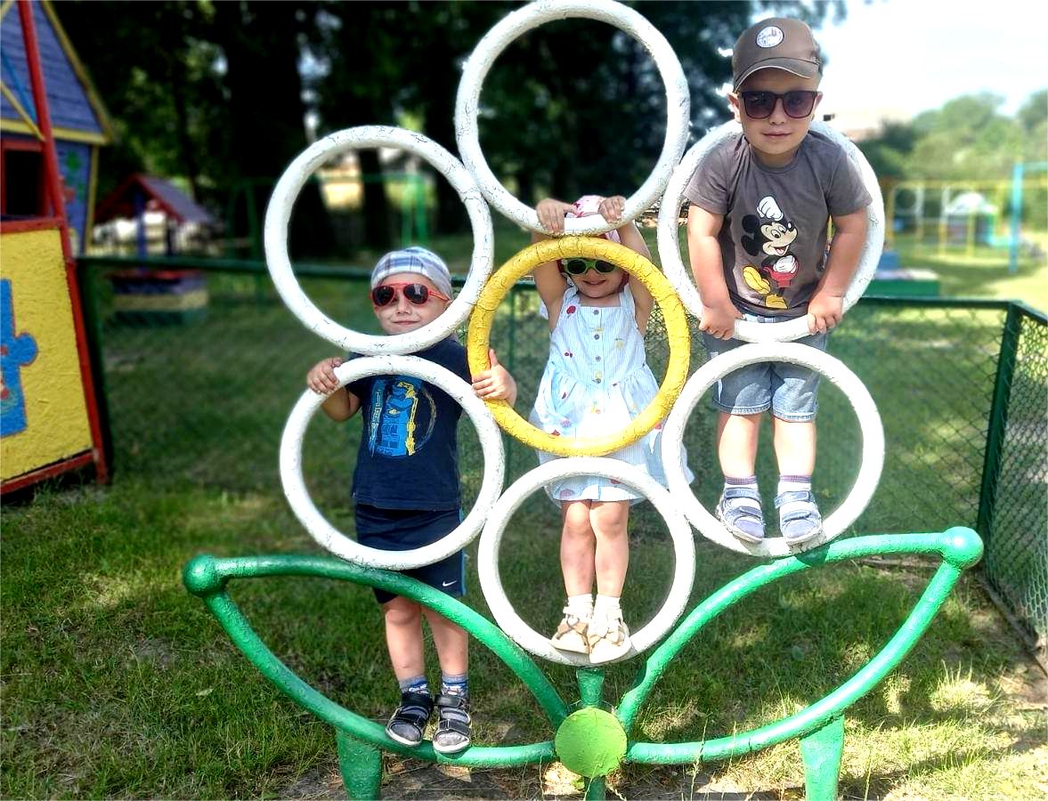 Фото без опису