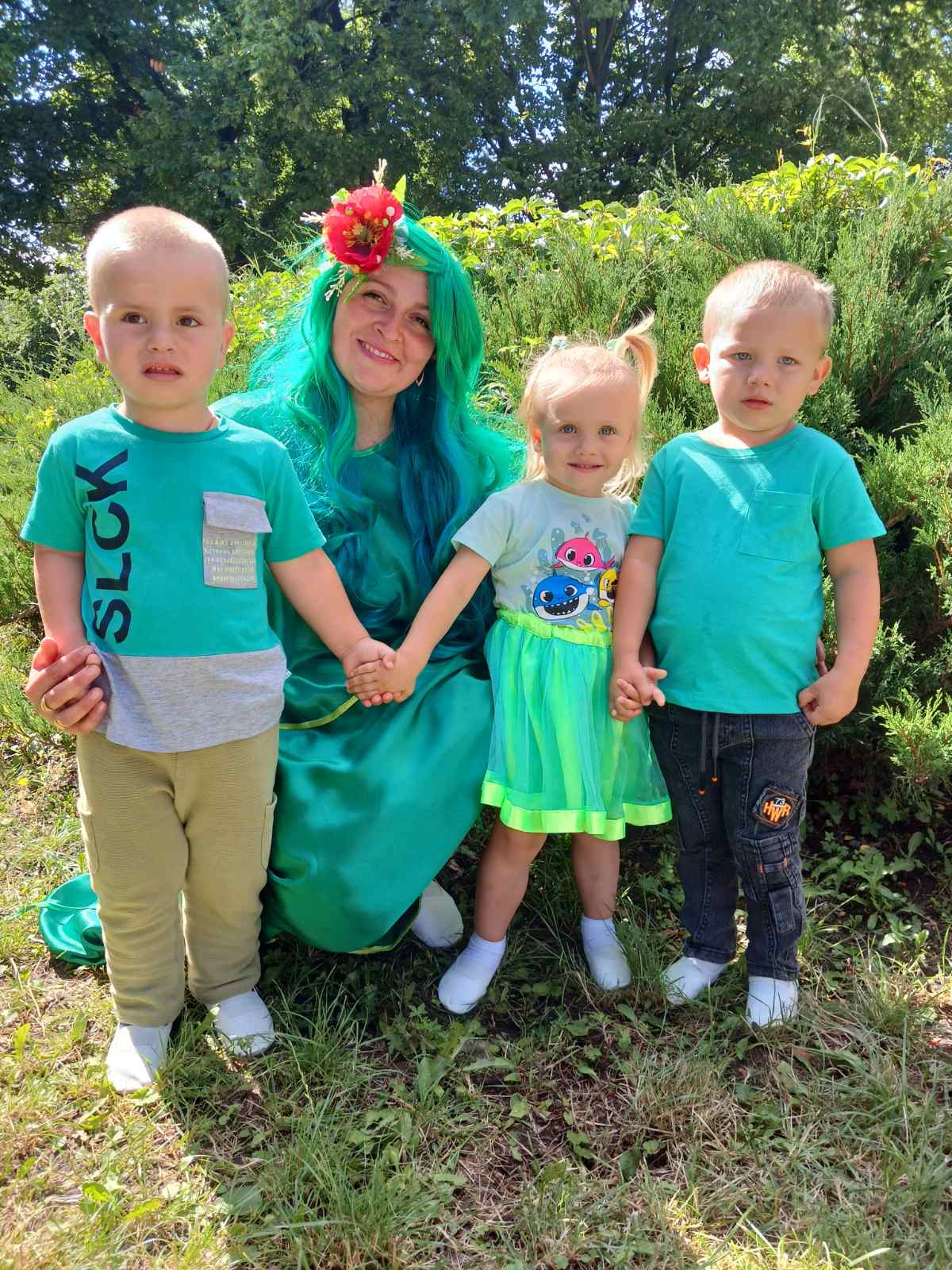 Фото без опису