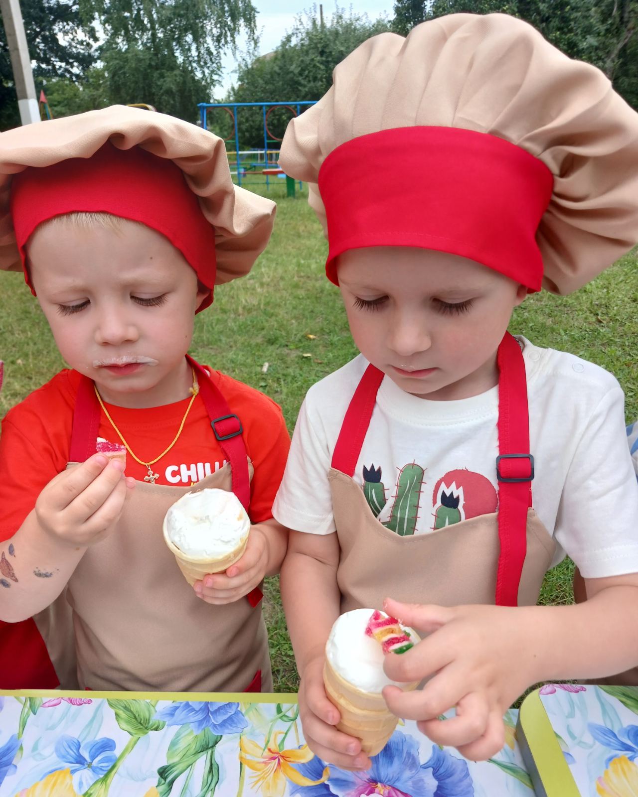 Фото без опису