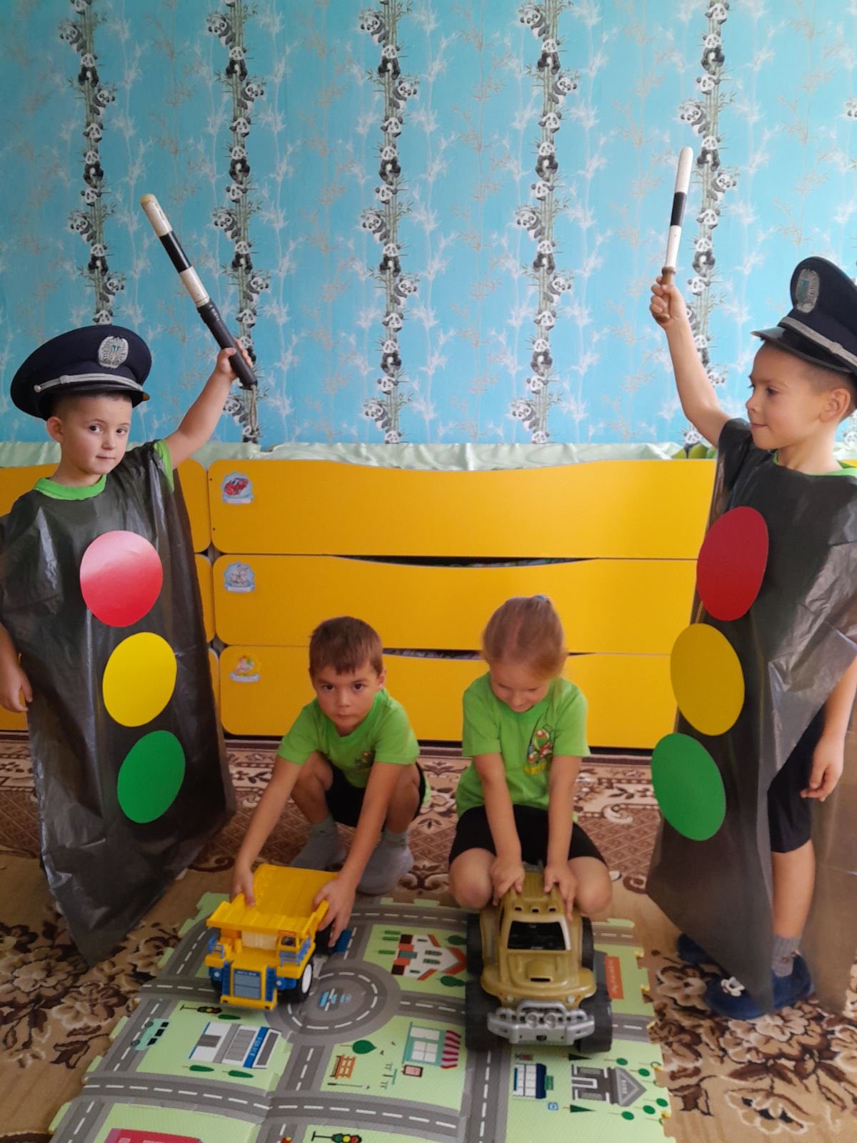 Фото без опису