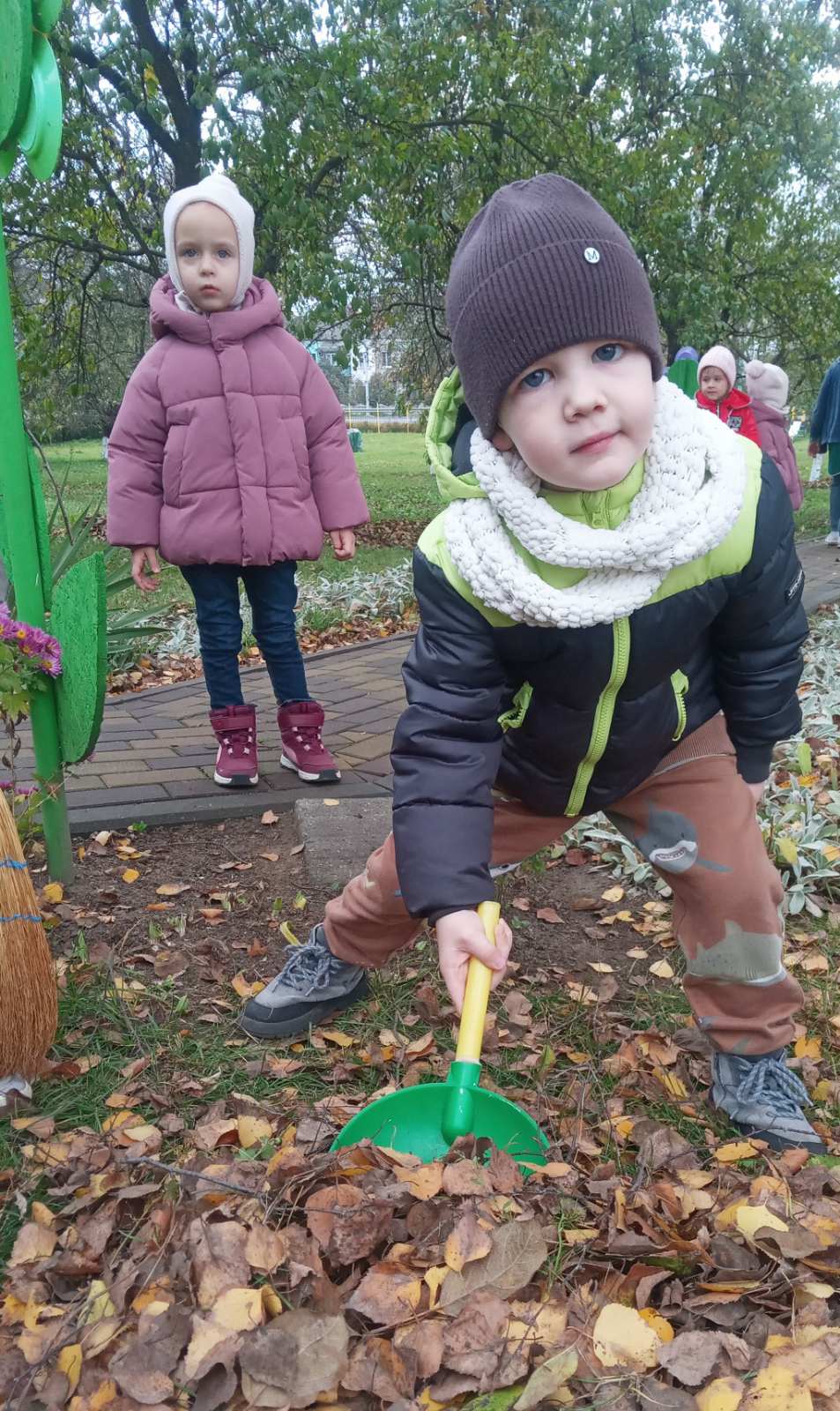 Фото без опису