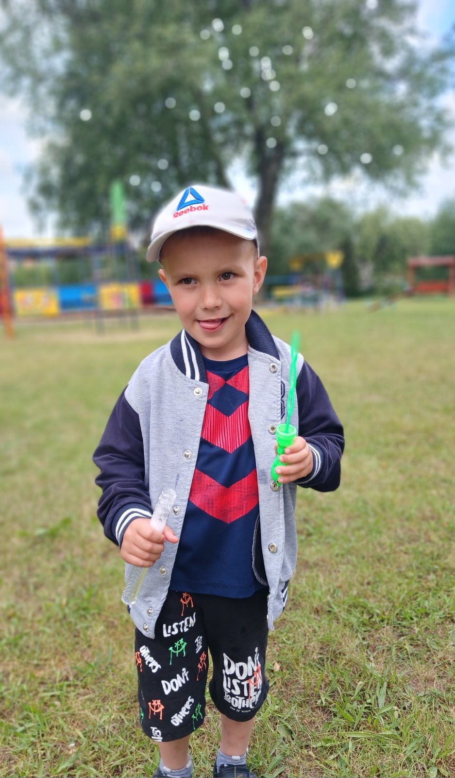 Фото без опису