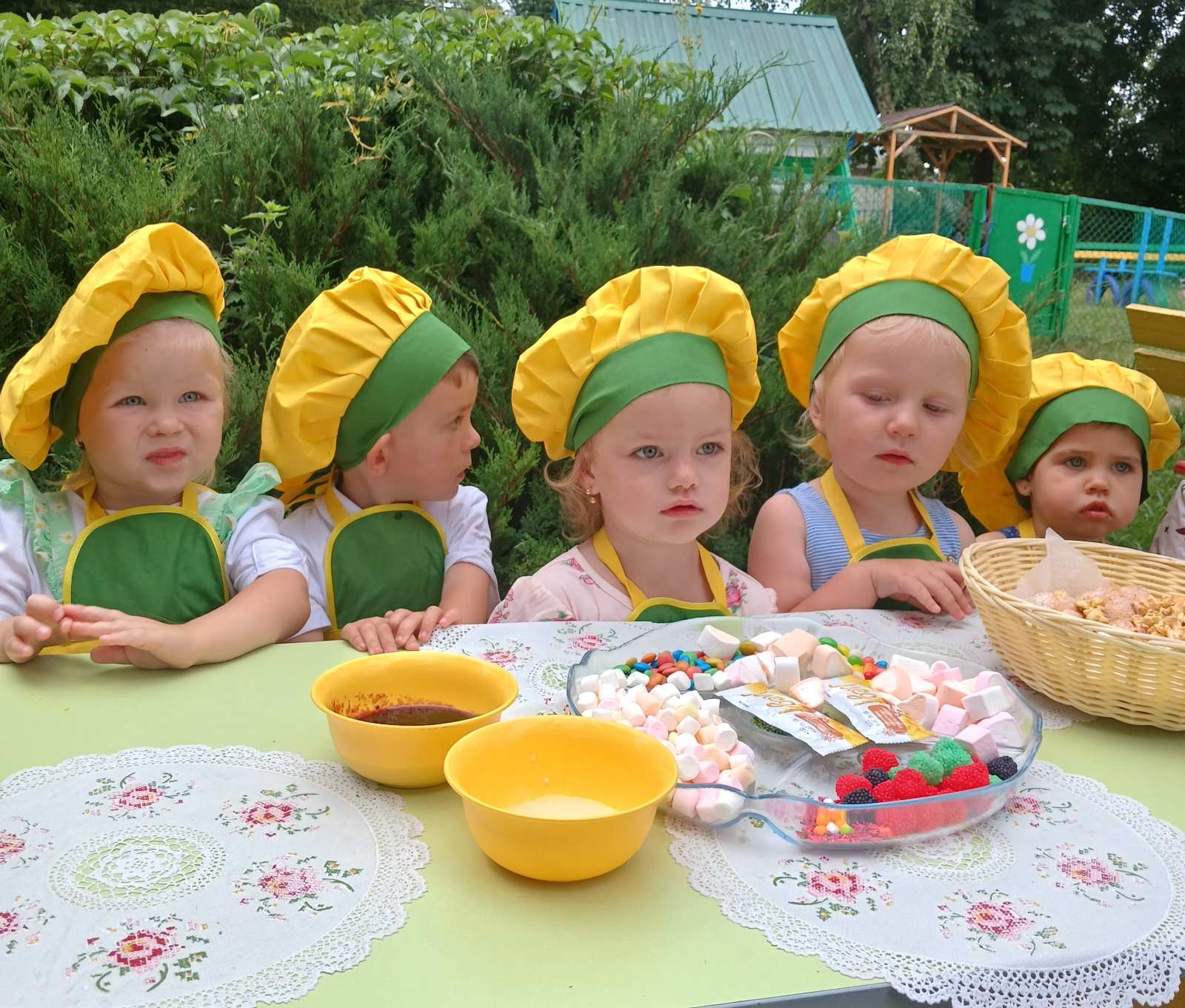 Фото без опису