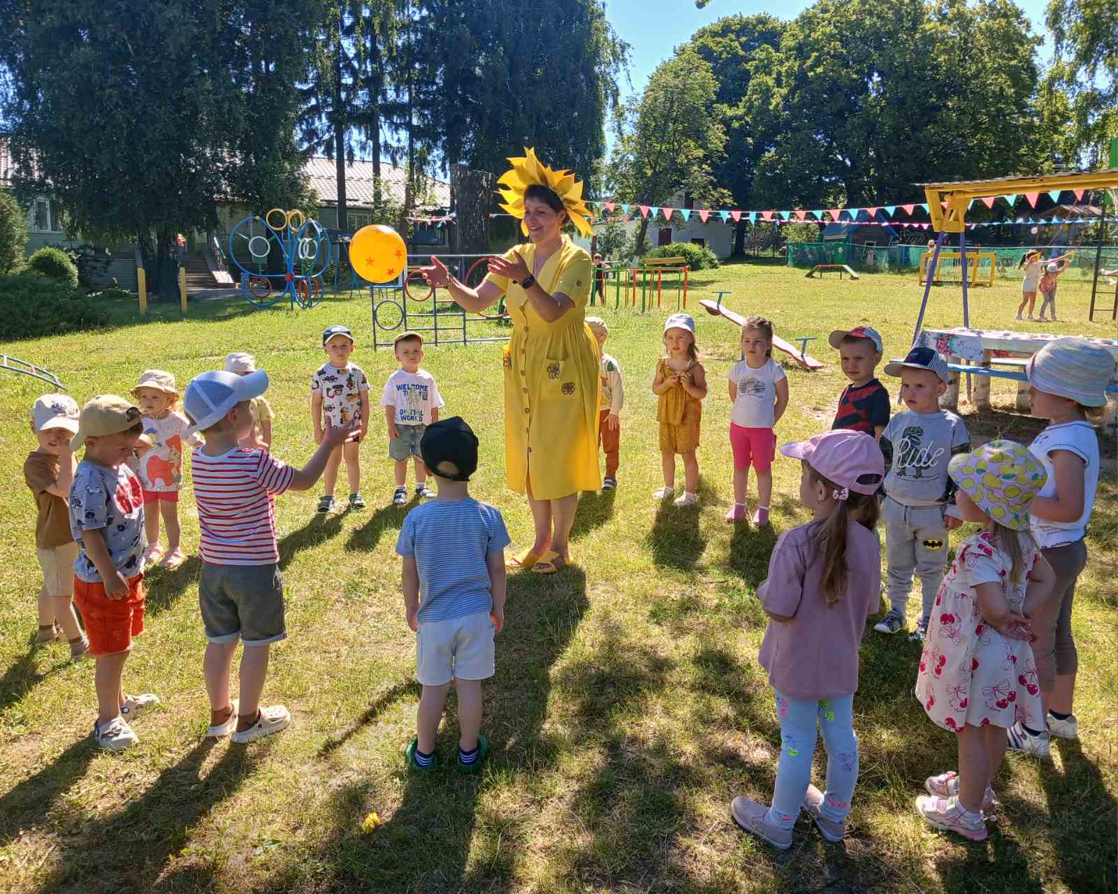 Фото без опису