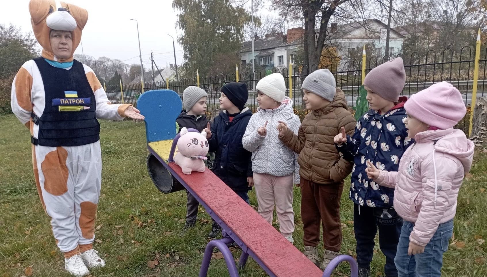 Фото без опису