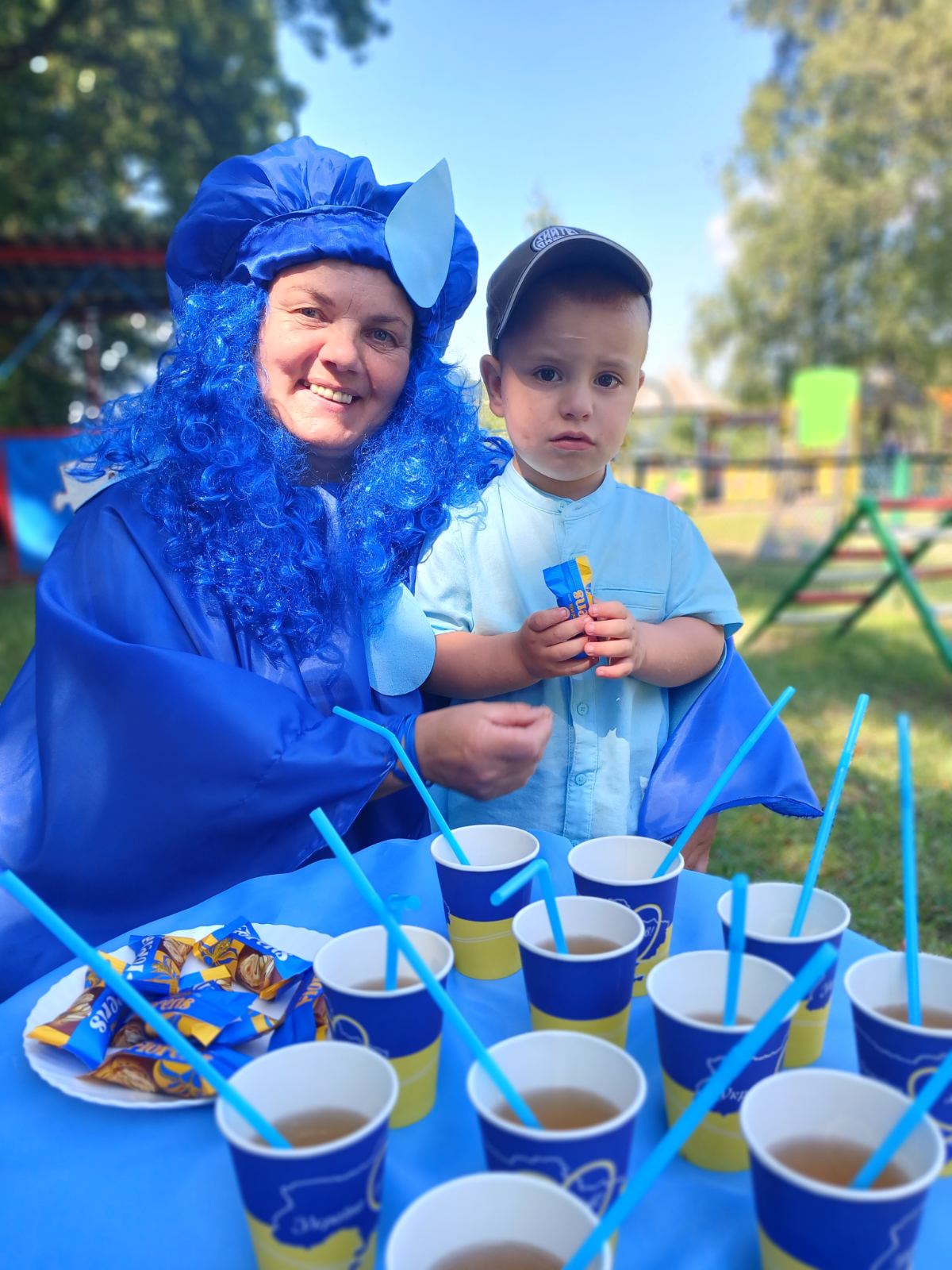 Фото без опису