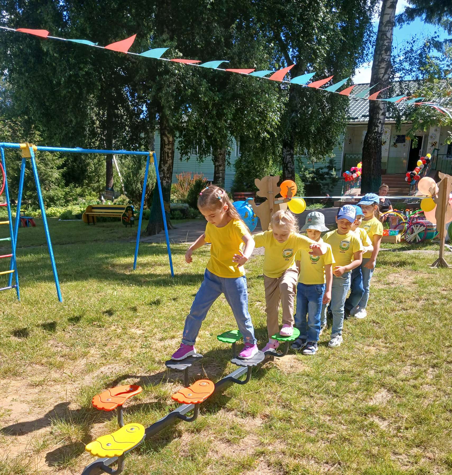 Фото без опису