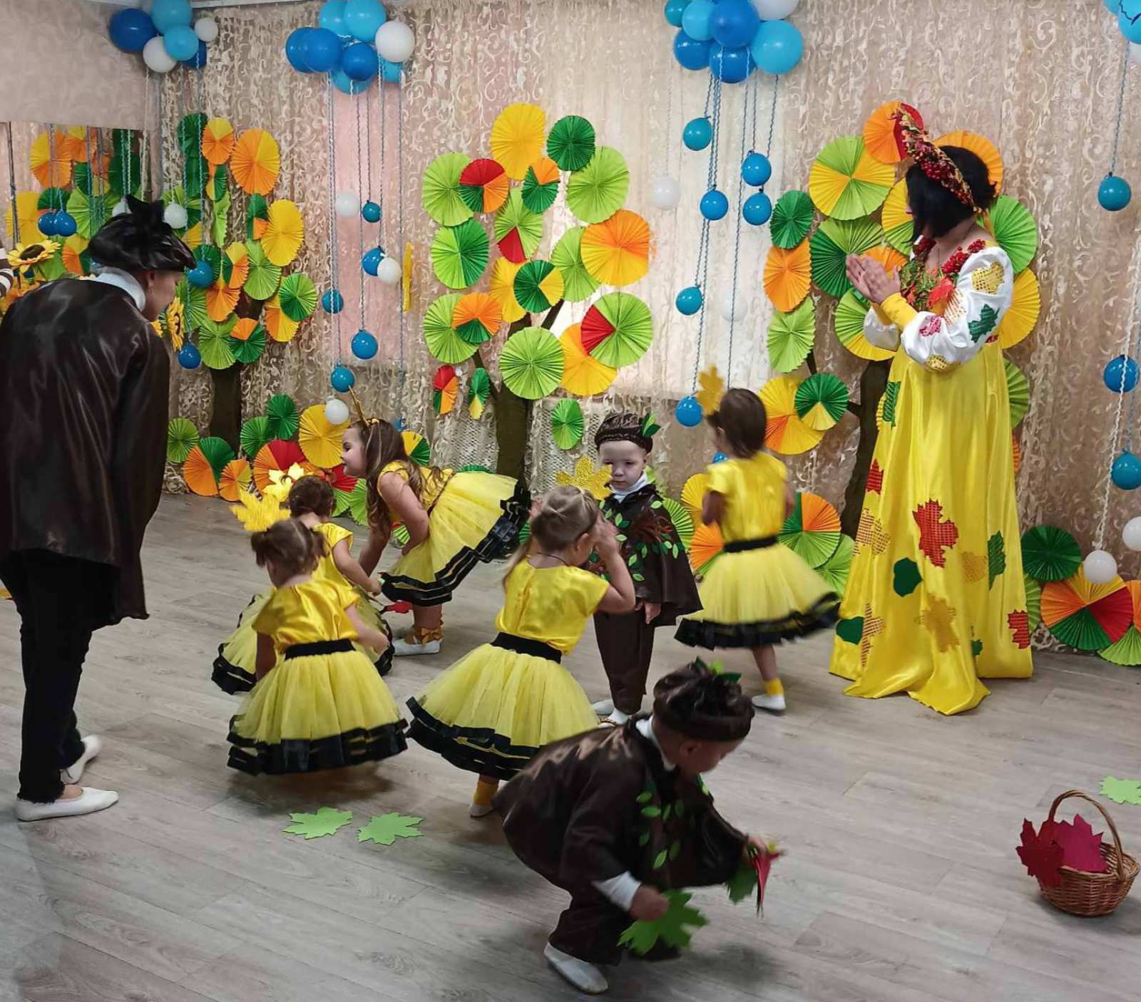 Фото без опису