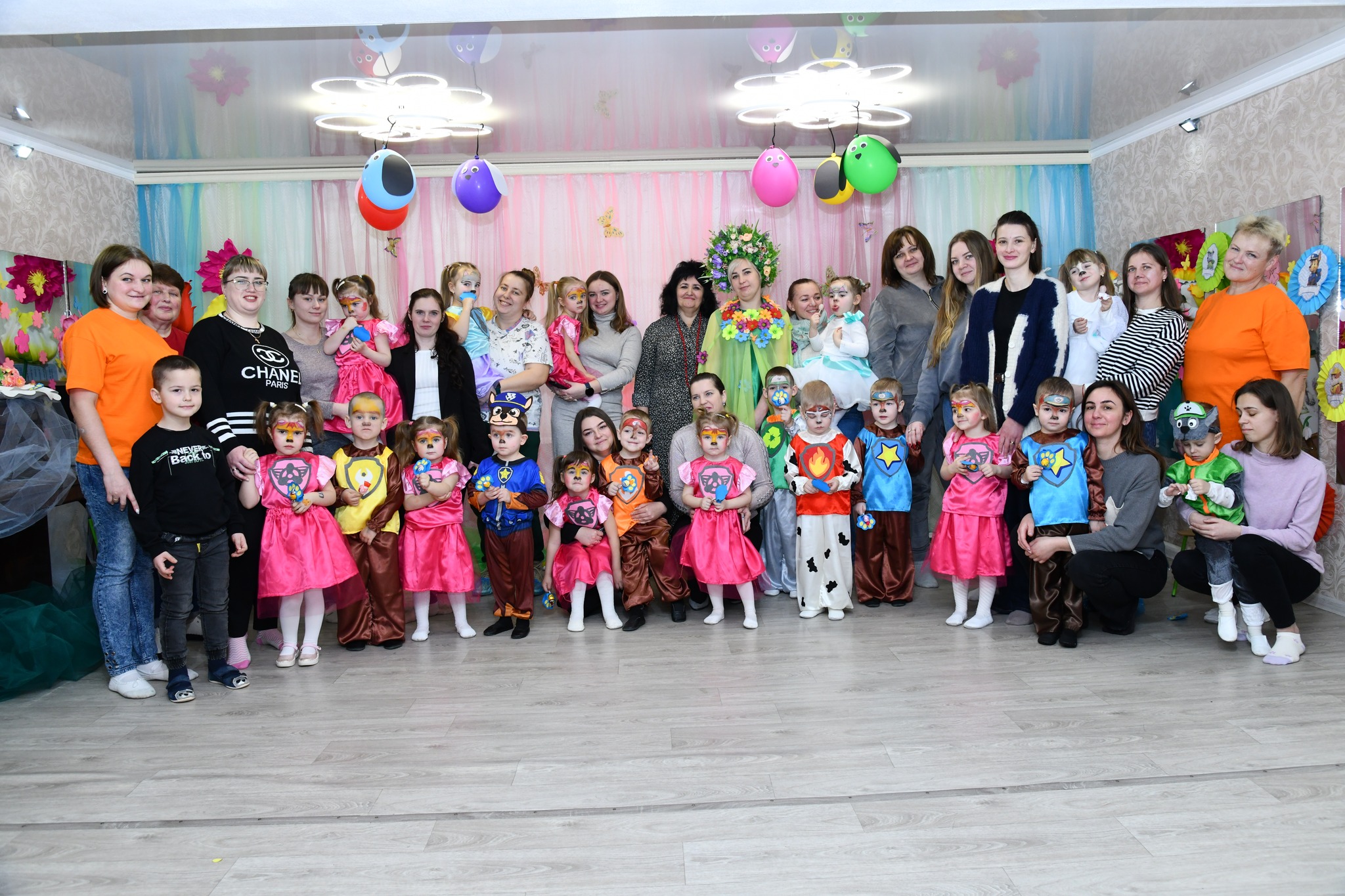 Фото без опису