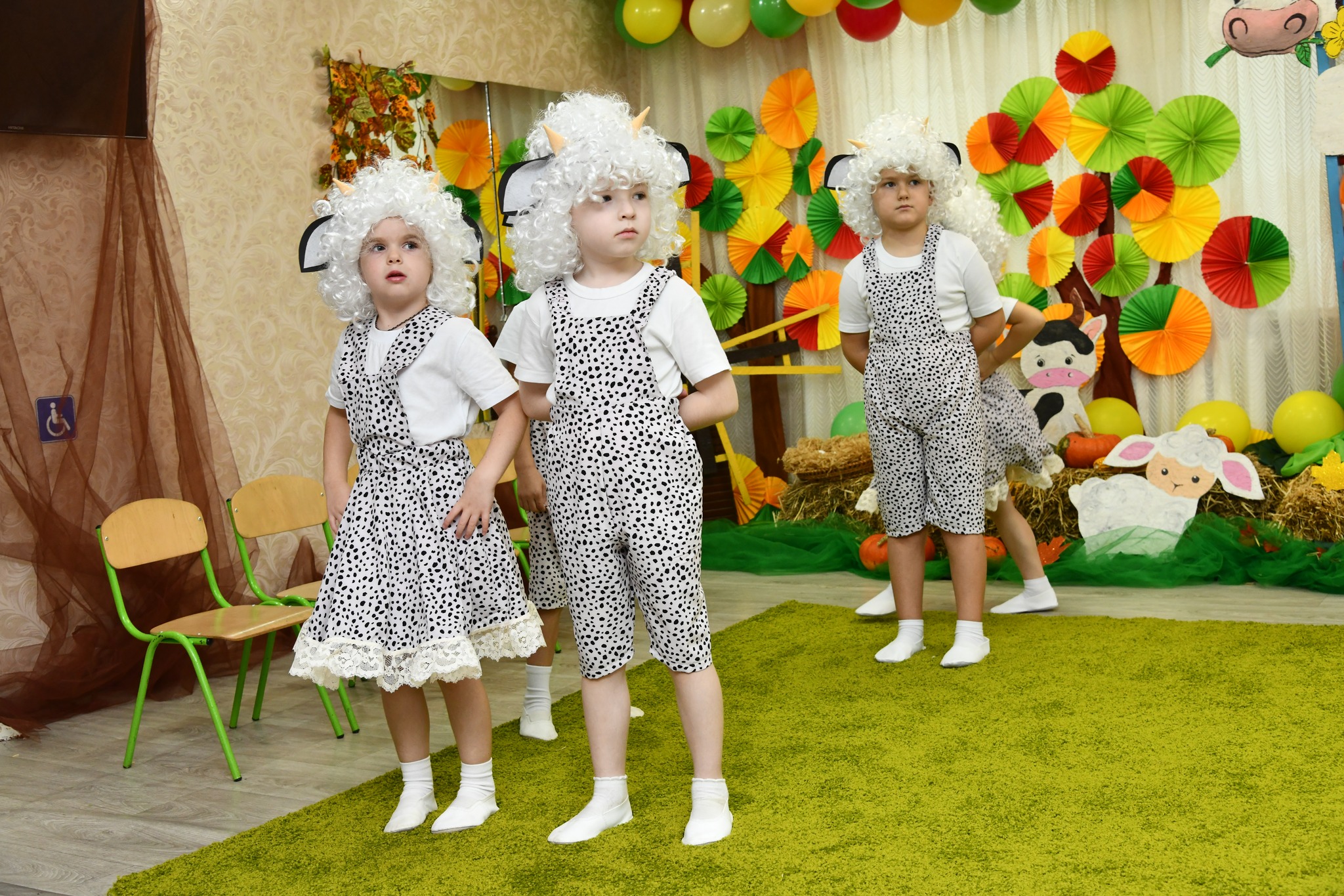 Фото без опису