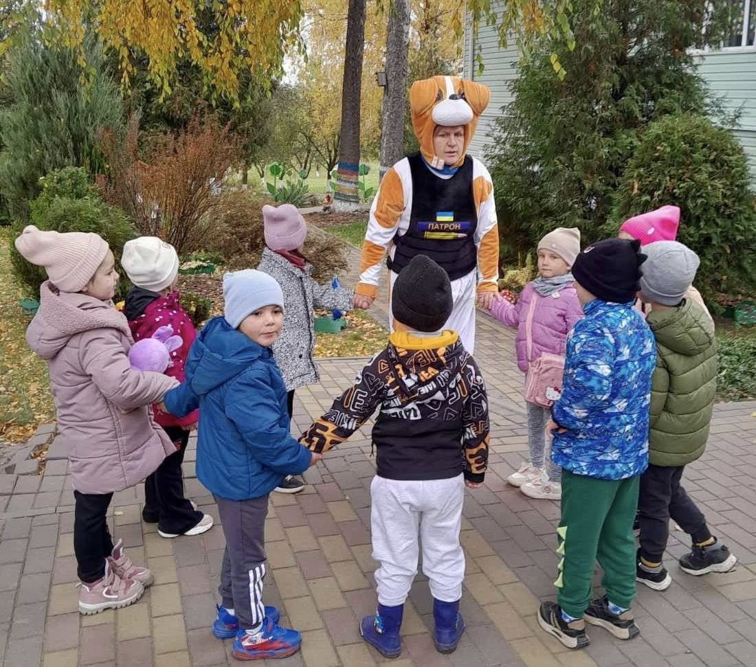 Фото без опису