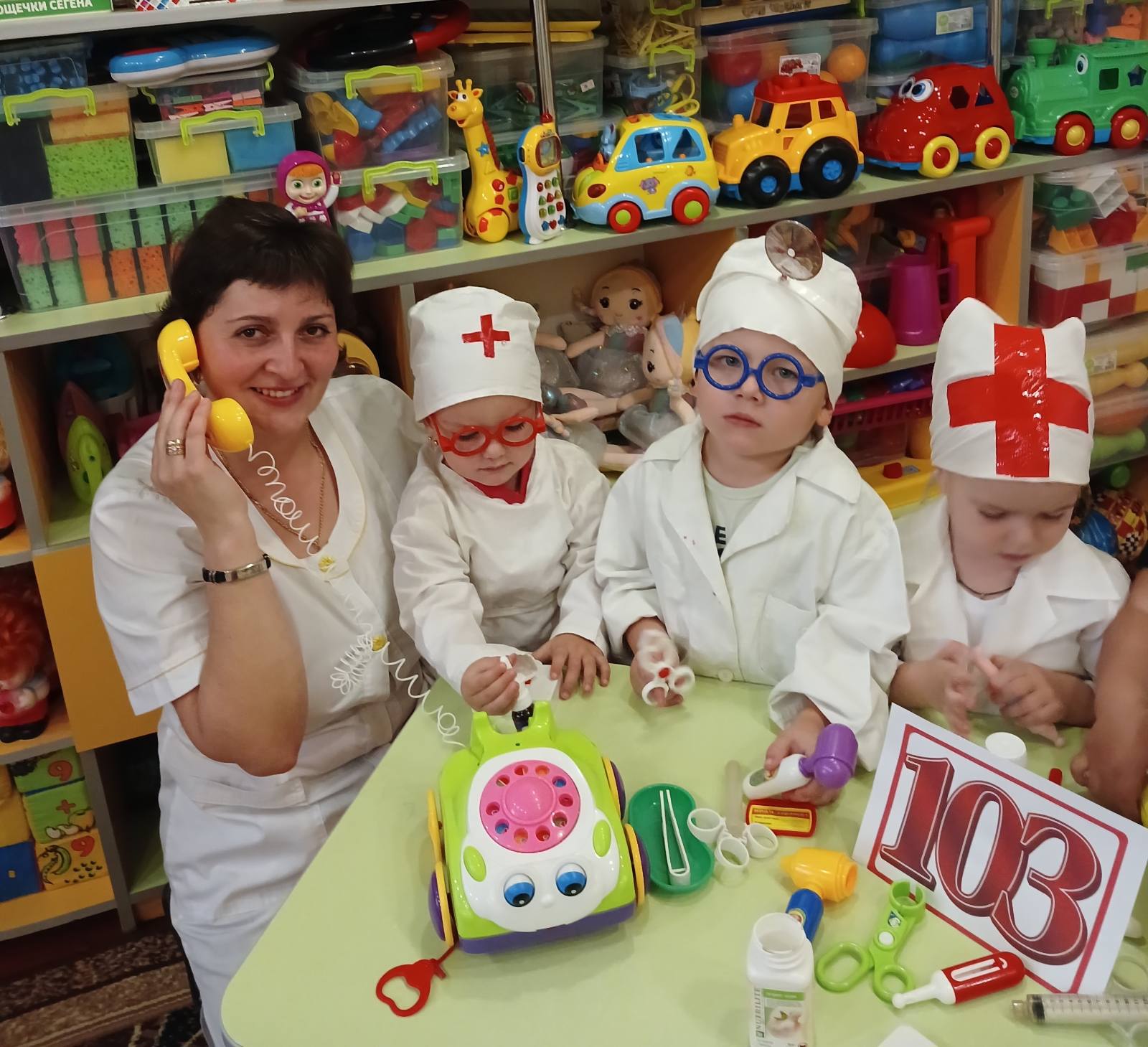 Фото без опису