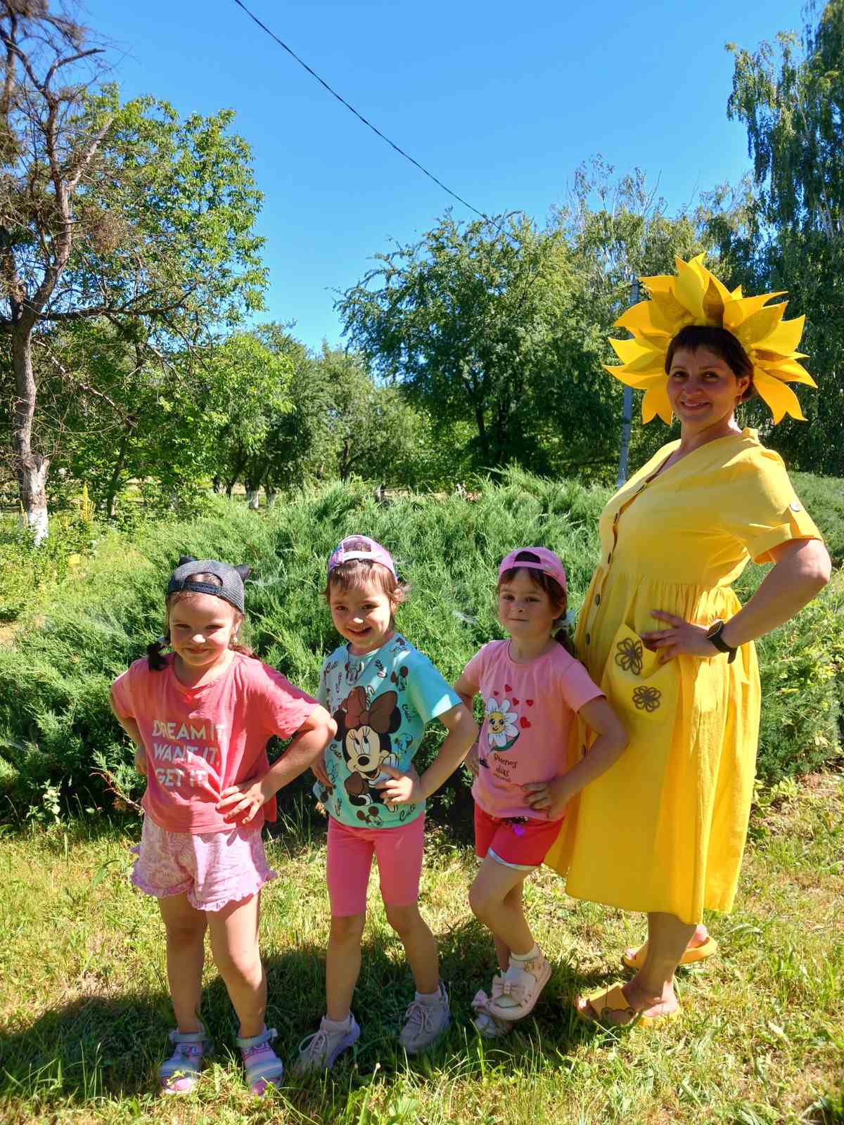 Фото без опису