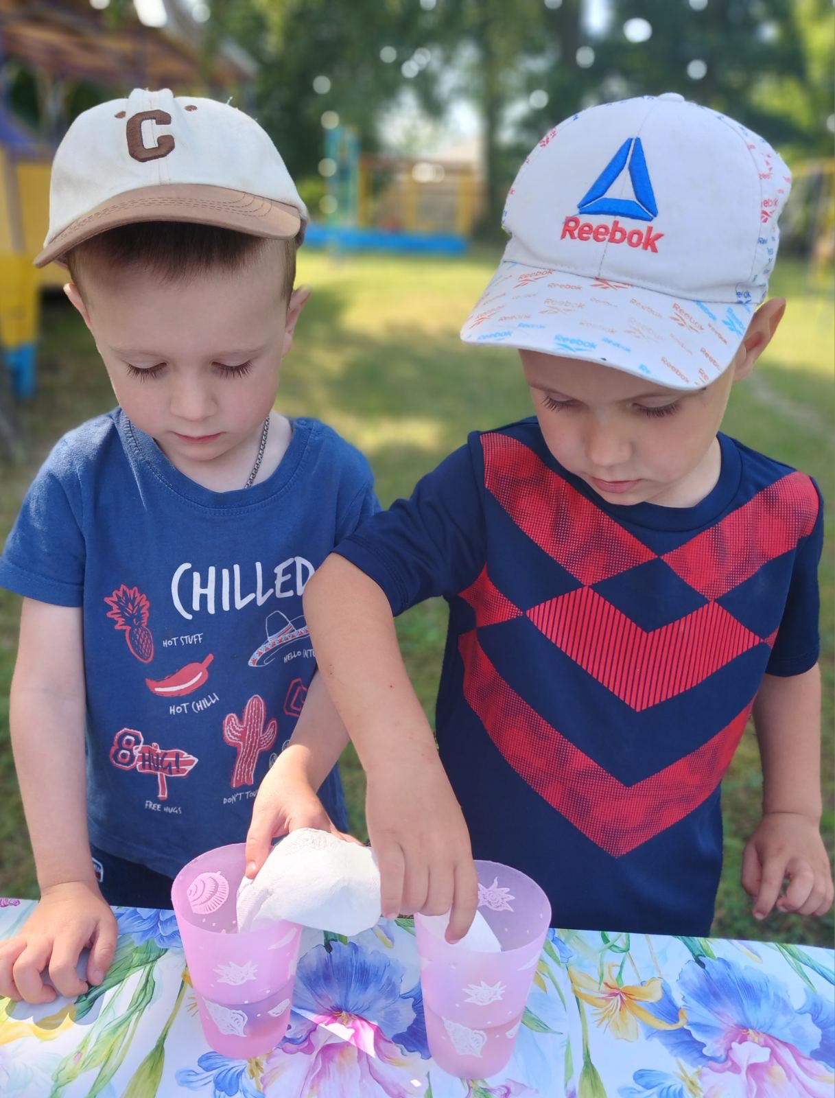 Фото без опису