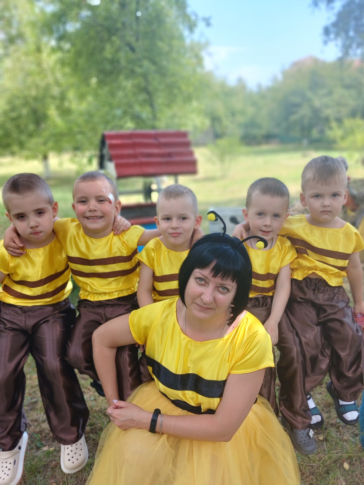 Фото без опису