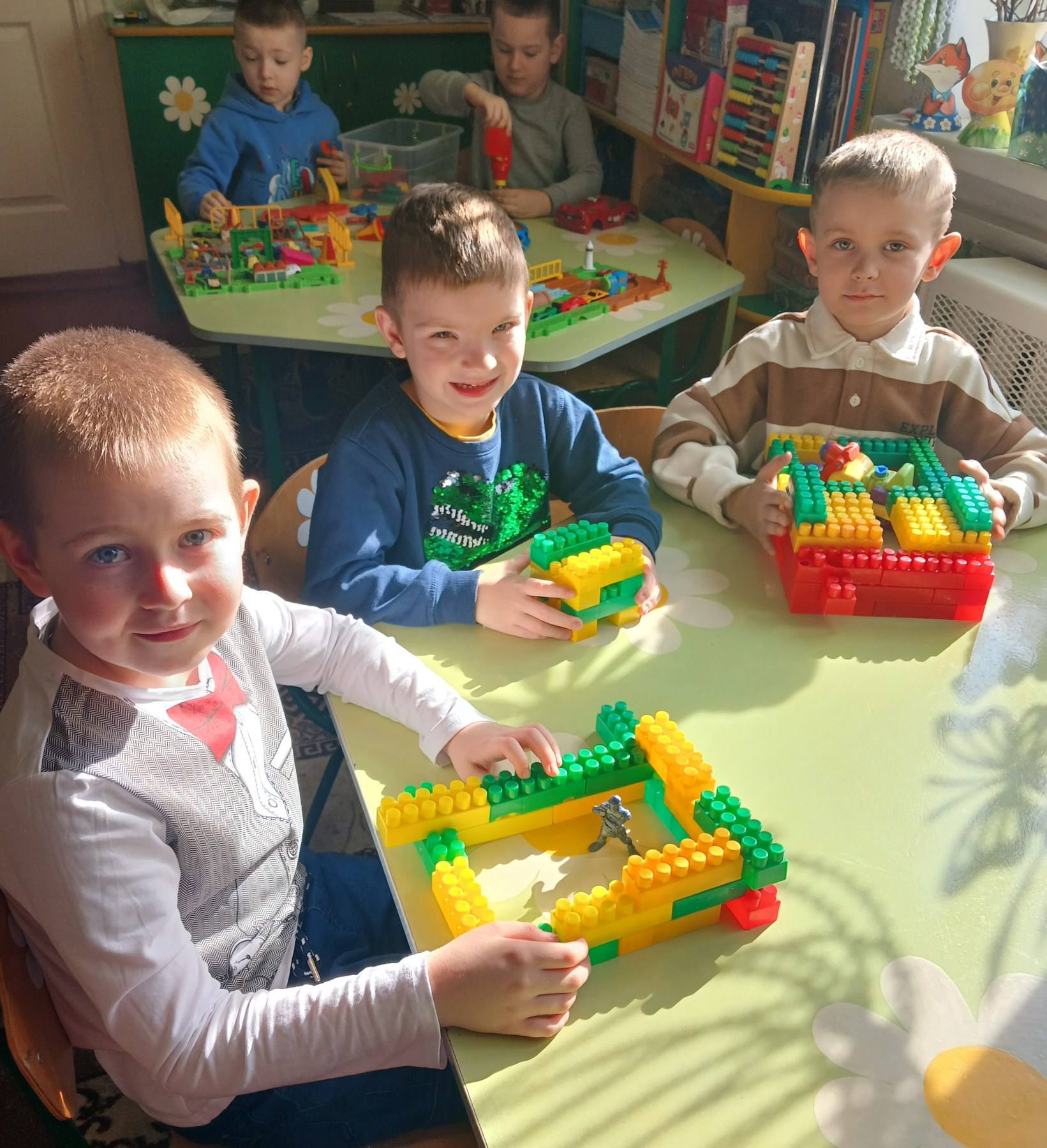 Фото без опису