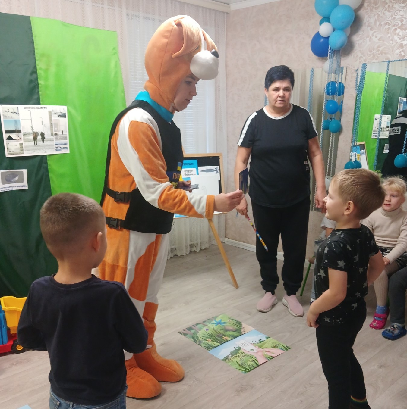 Фото без опису