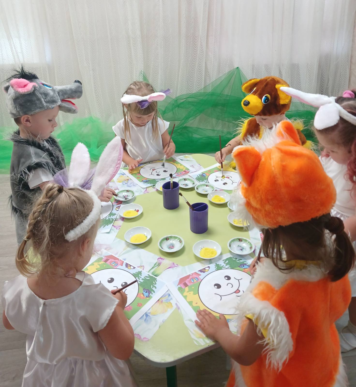 Фото без опису