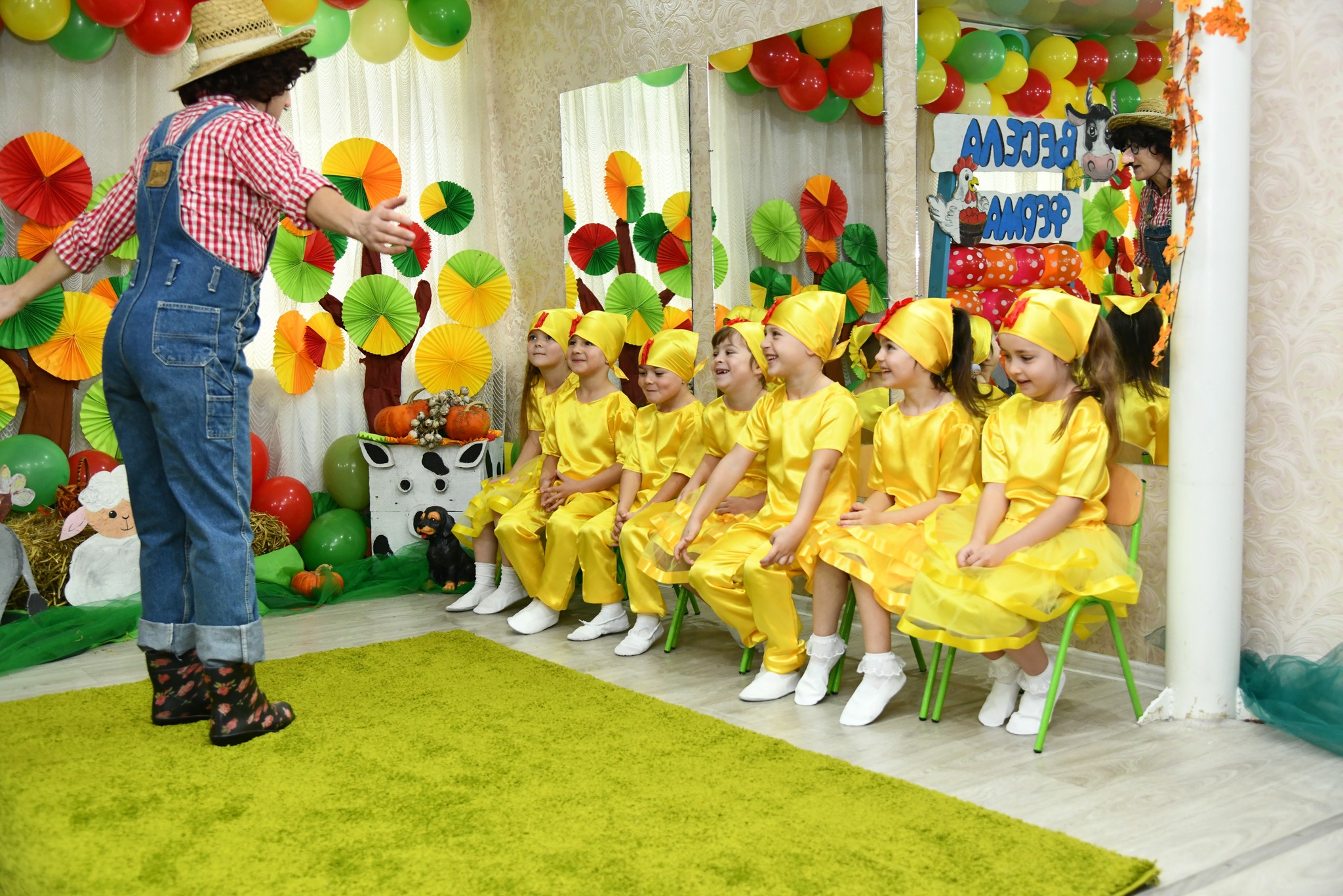 Фото без опису